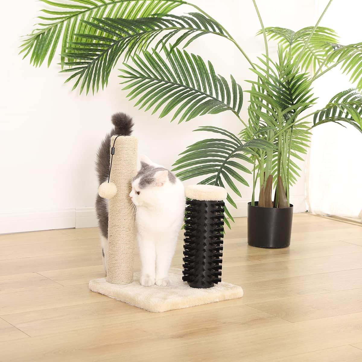 Detalle de Amazon Basics drapak dla kota ze szczotką, jutowy, beżowy, 30,9 × 30,9 × 42 cm