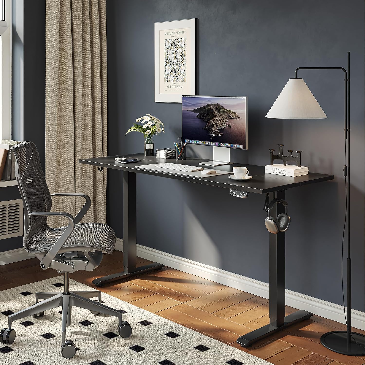 Thumbnail 1 de Agilestic Electric Standing Desk: 60 x 24 Inches, Height Adjustable with Memory Presets