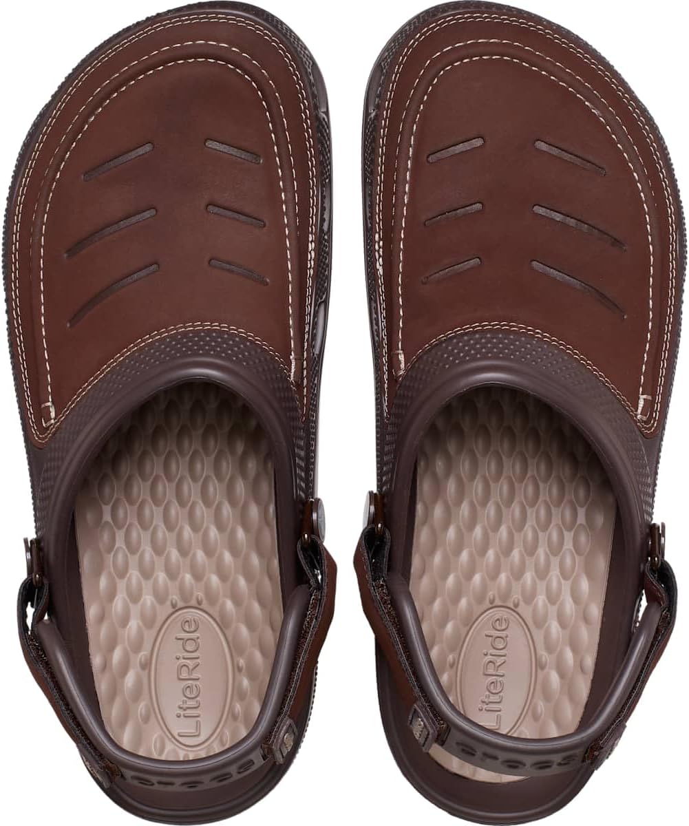 Detalle de Crocs ユーコン ヴィスタ2 クロッグ メンズサンダル 人工皮革アッパー・ステッチ仕上げ