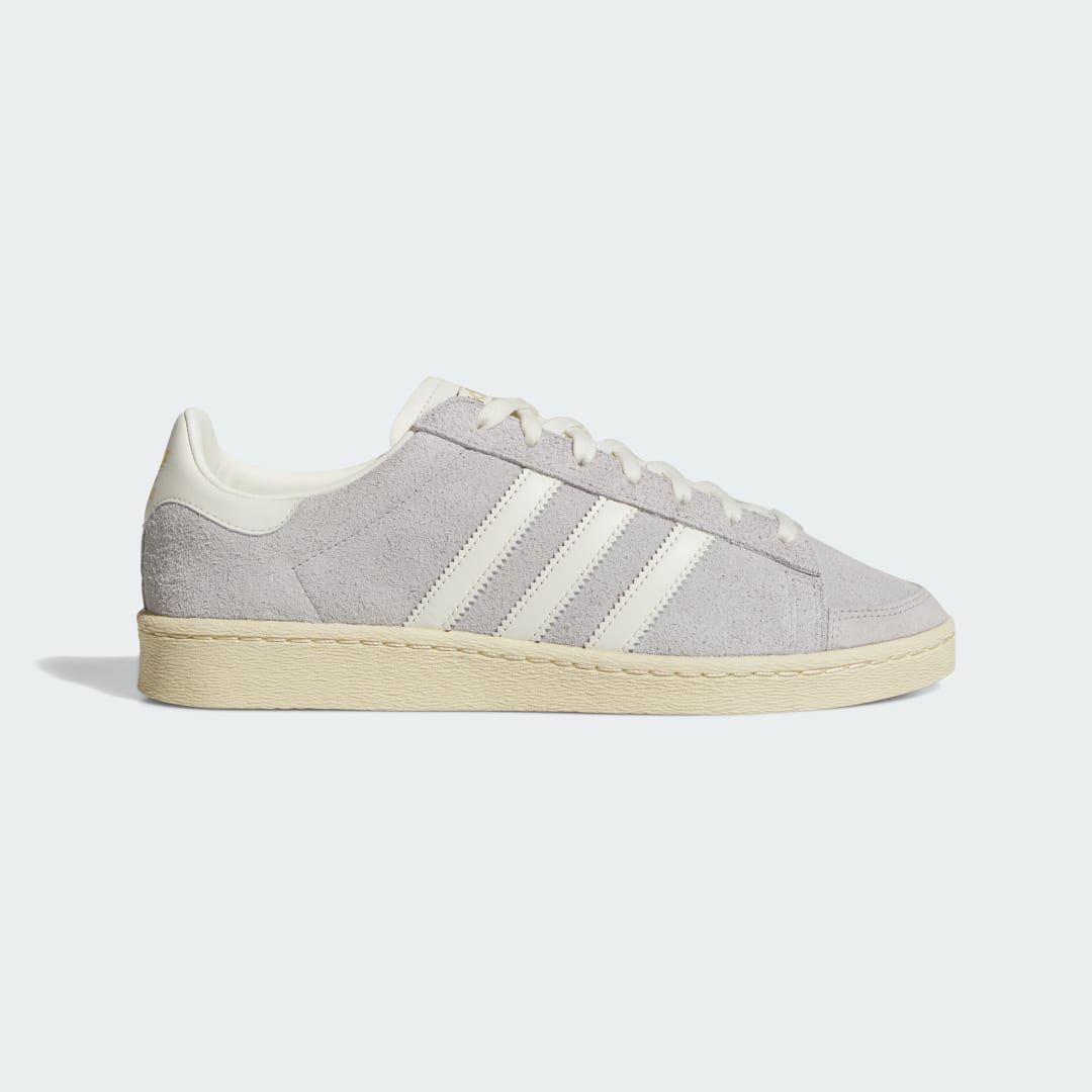 Detalle de Adidas Jabbar Lo Gris: versatilidad y estilo urbano en una zapatilla clásica