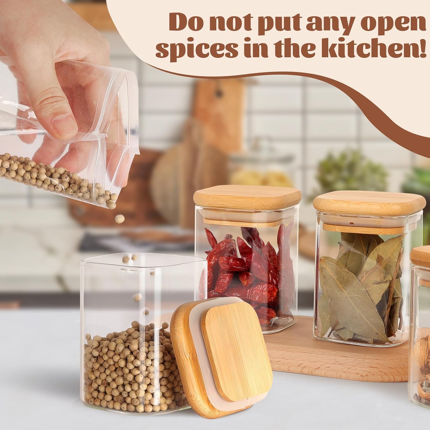 Detalle 2 de Solvant vierkante kruidenpotjes, 12 × 200 ml, luchtdicht glas met houten deksel