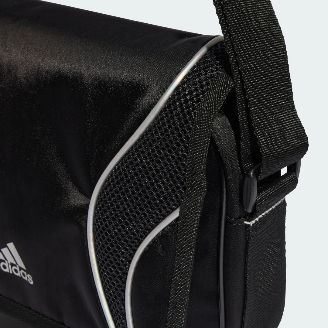 Detalle 2 de Bolso bandolero pequeño Adidas – color negro