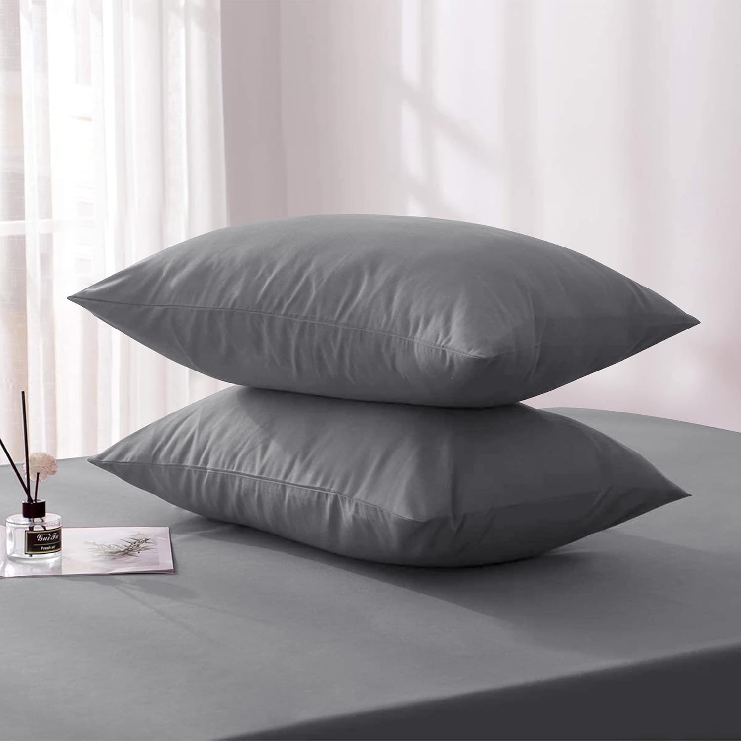 Thumbnail 2 de Moonlight Bedding Pillow Cases 2 Pack 50 x 75 cm
