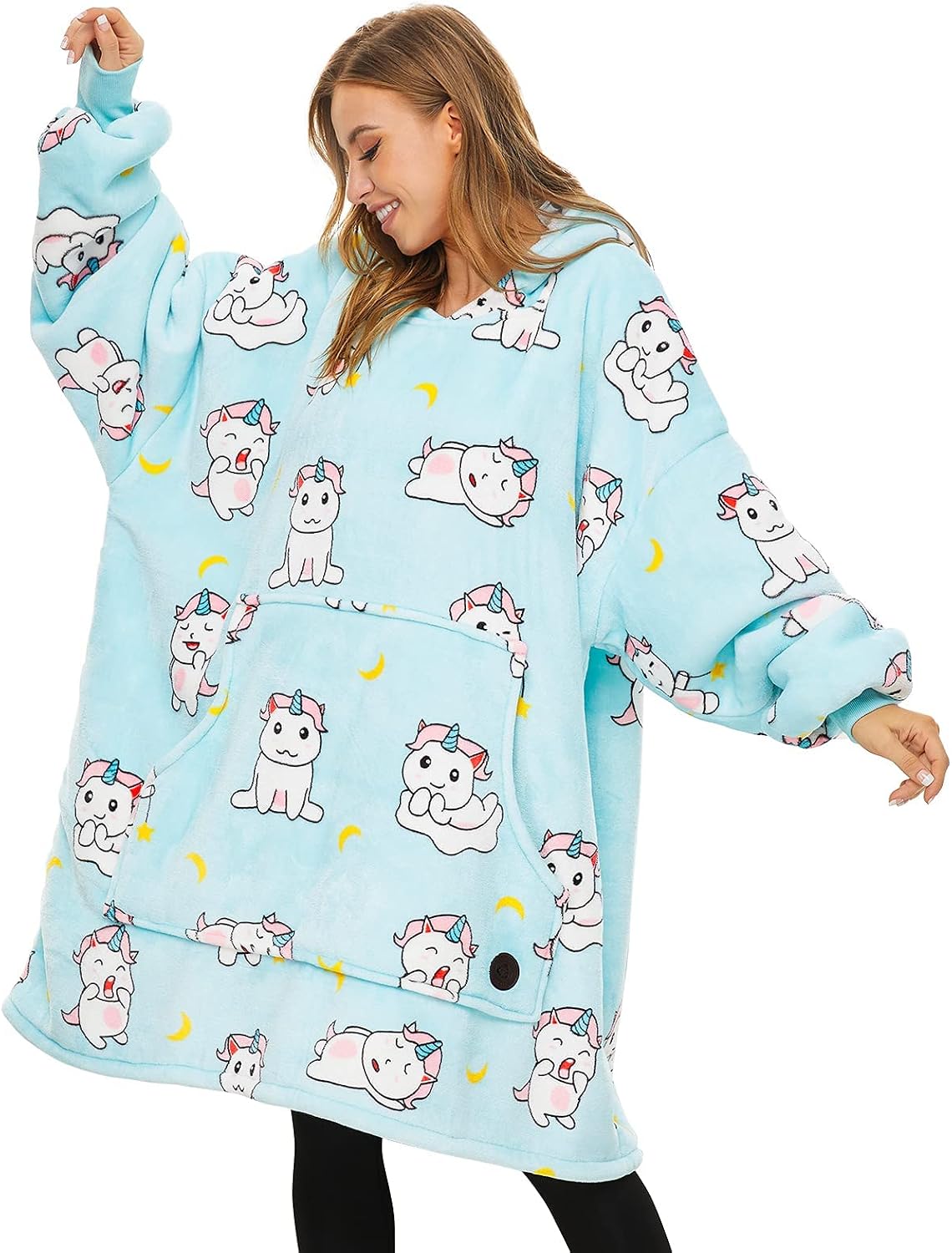Detalle de THREE POODLE Wearable Blanket Hoodie – koc z kapturem z sherpy i polaru