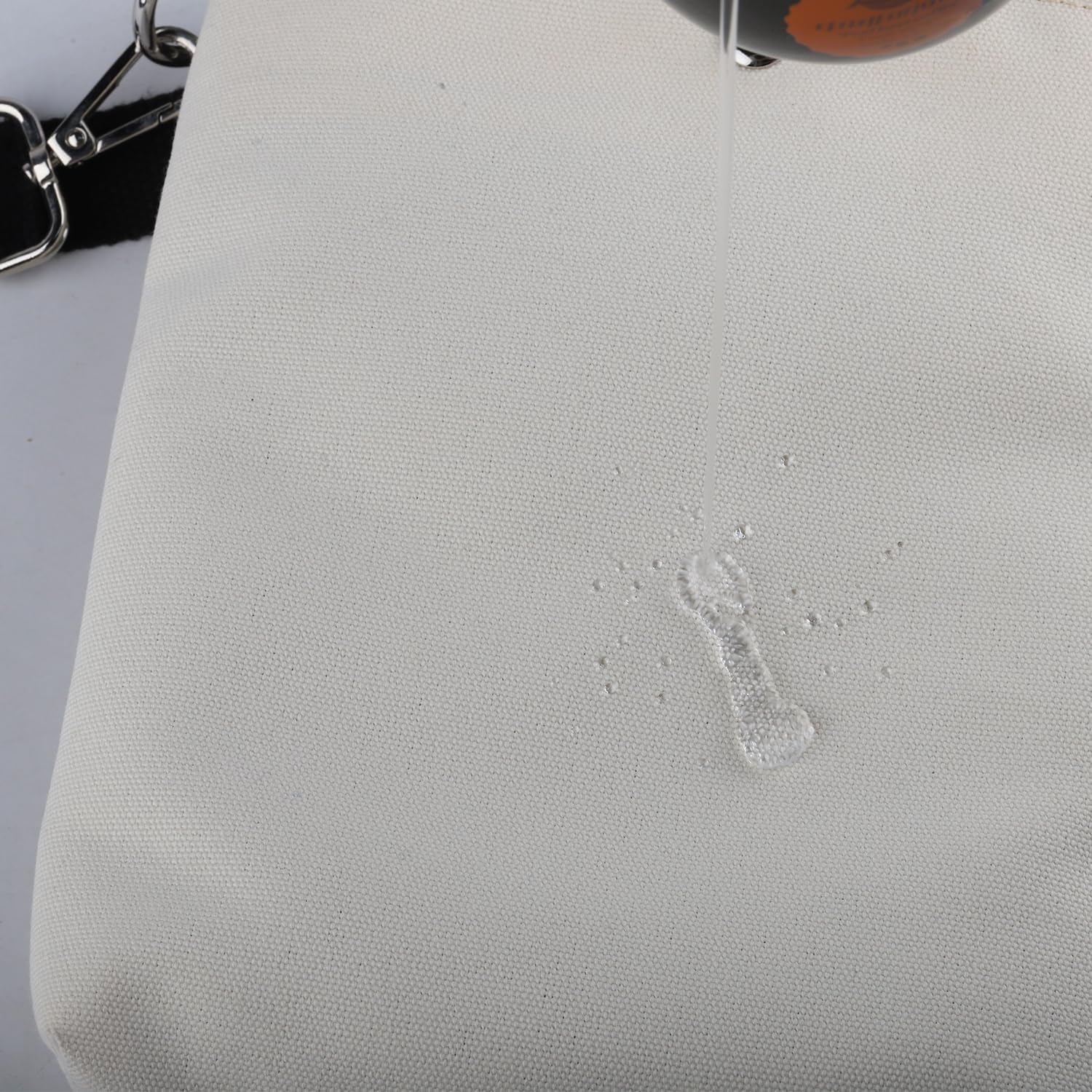 Detalle 2 de MEIKIUP Border Collie Mom Crossbody Bag: A practical small canvas sling for dog lovers