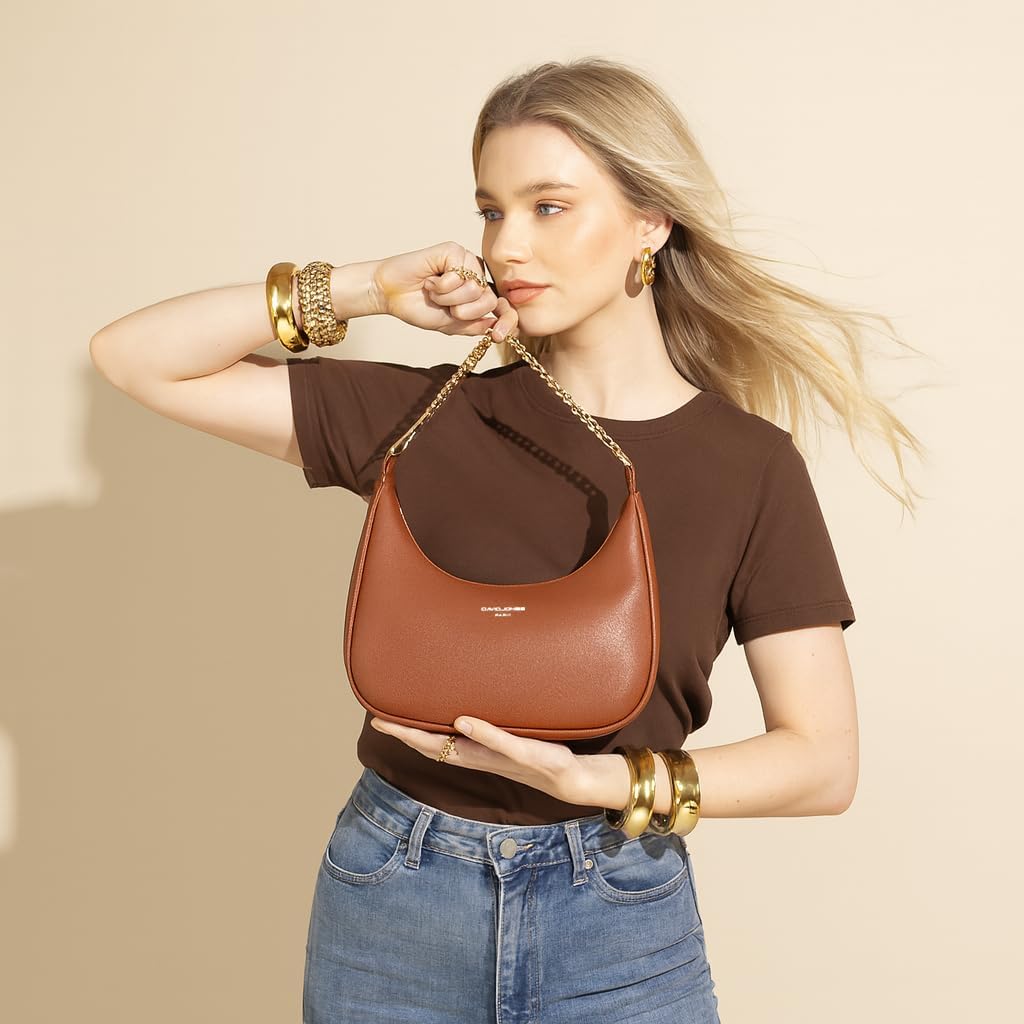 Thumbnail 2 de David Jones petit sac porté épaule forme banane femme en simili cuir Saffiano blanc