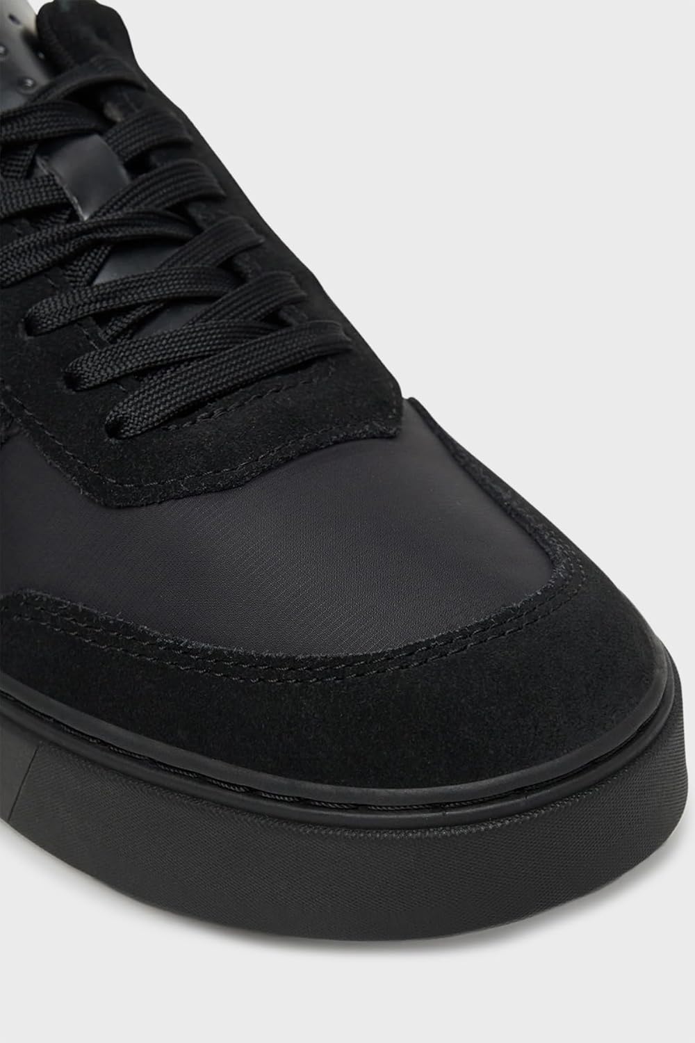 Thumbnail 4 de Calvin Klein Coppe Classiche da Uomo in Pizzo Misto EMB YM0YM01395 Low Top – Nero Triplo, 43 1/3 EU