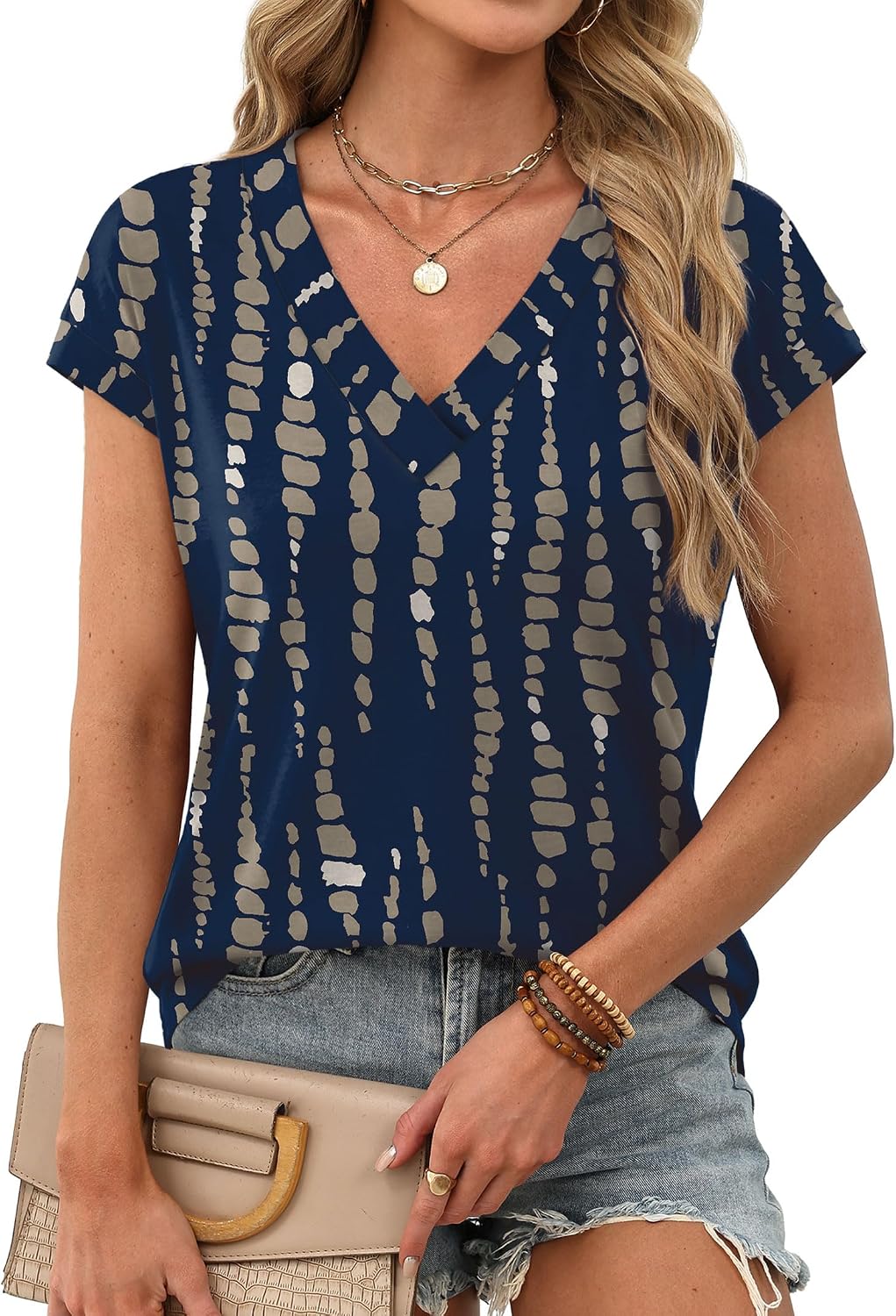 Detalle de Aokosor Women's V-Neck Summer Tee – Soft, Versatile UK Top