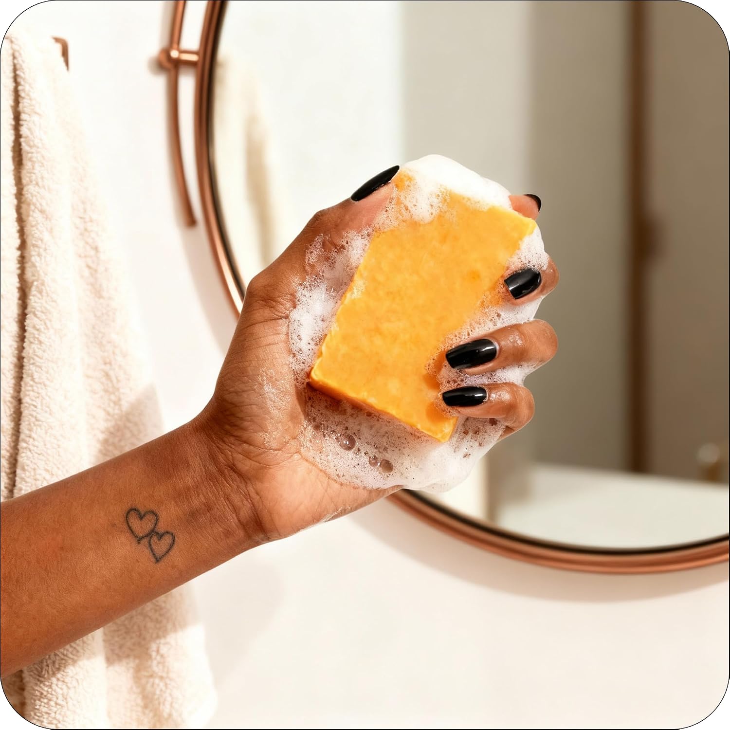 Thumbnail 4 de Glo Melanin Turmeric Soap for Dark Spots