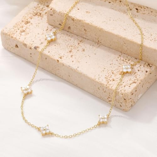 Thumbnail 4 de Aidenn Dainty Cubic Zirconia Flower Necklace – 14K Gold Plated, 16" + 2" Extender