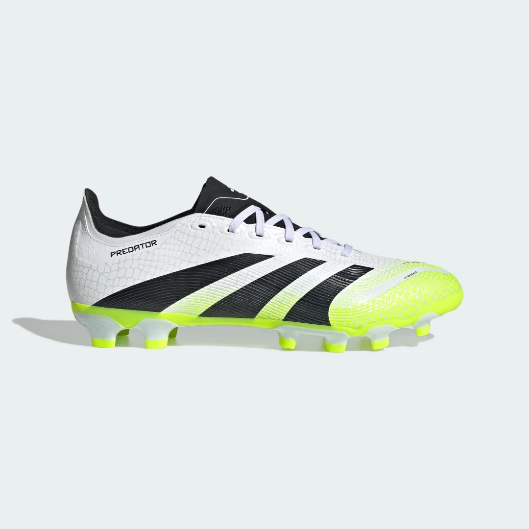 Detalle 2 de Adidas Predator League multisuperficie: ¿merece la pena esta bota blanca para fútbol?