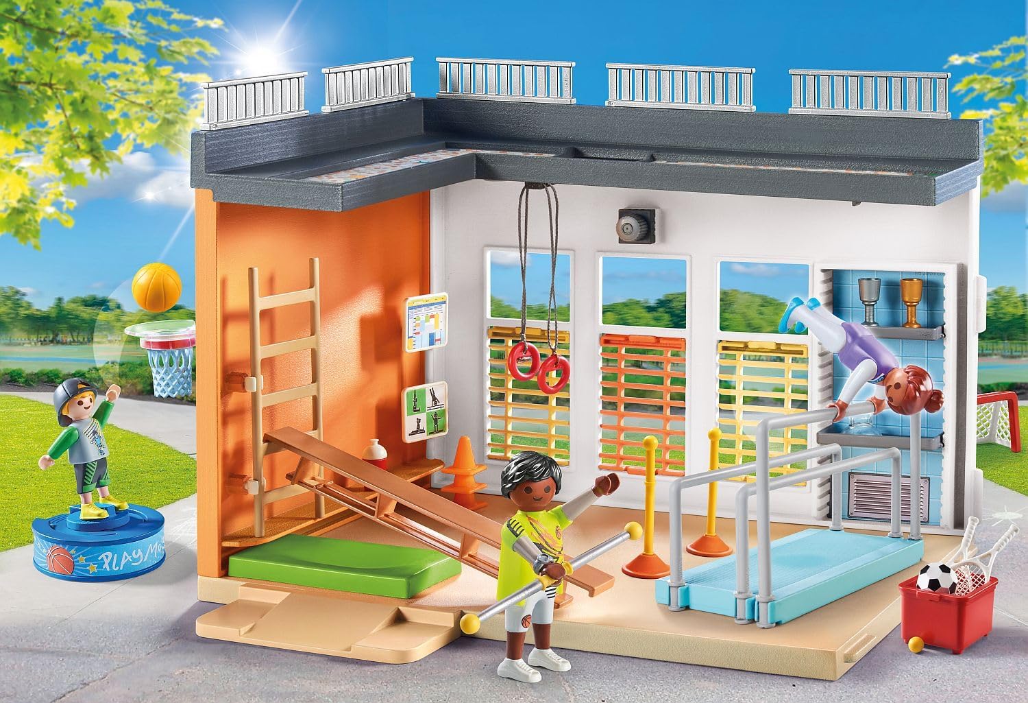 Detalle de PLAYMOBIL City Life 71328 Anbau Turnhalle – 72-teiliges Sportset mit Basketballkorb, Fußballtor und mehr