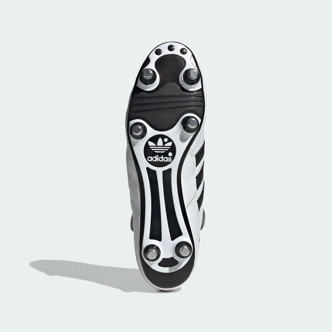 Thumbnail 3 de Bota de fútbol World Cup de Adidas: simplicidad clásica para el césped