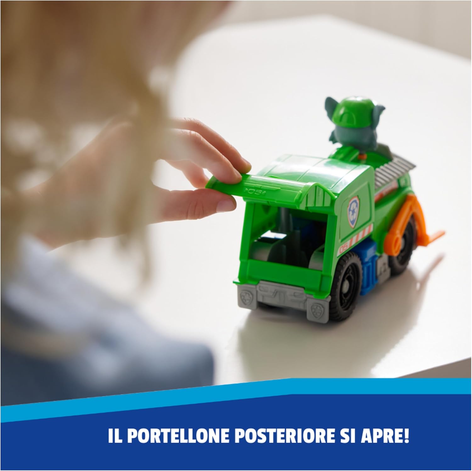 Detalle de Paw Patrol: Camion per il Riciclo di Rocky con Action Figure – Veicolo di Salvataggio per Missioni di Riciclo
