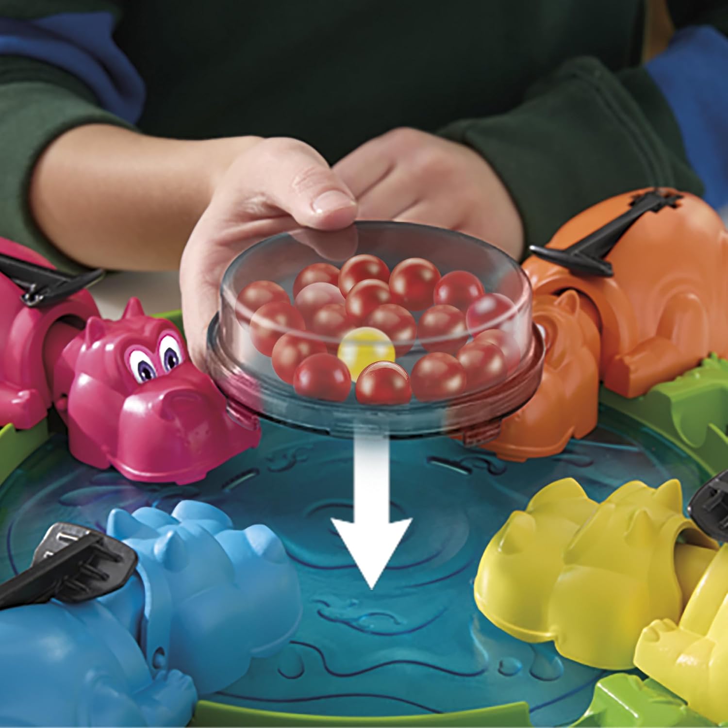 Thumbnail 6 de Hasbro Gaming Hippo Flipp – Gioco da tavolo per bambini, ora con ricarica istantanea delle biglie