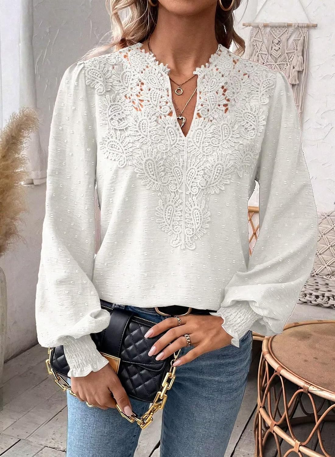 Detalle 2 de Falechay Swiss Dot Boho Long Sleeve Top with V-Neck & Crochet Details