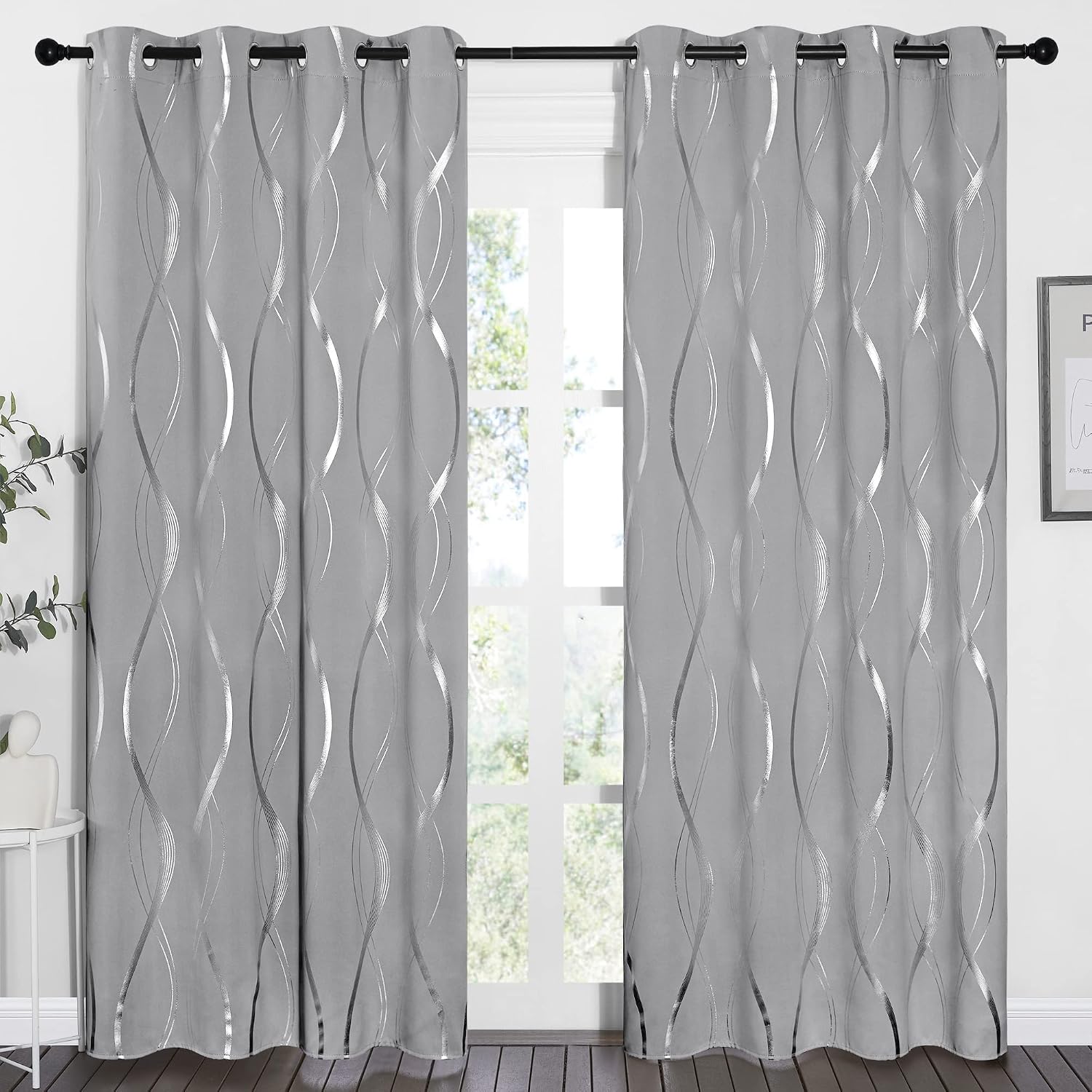 Detalle de PONY DANCE Blackout Curtains 46x84 in