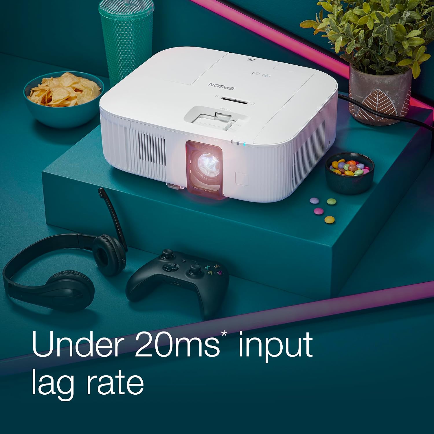 Detalle 2 de Epson EH-TW6250 4K PRO-UHD 2,800 Lumen projector