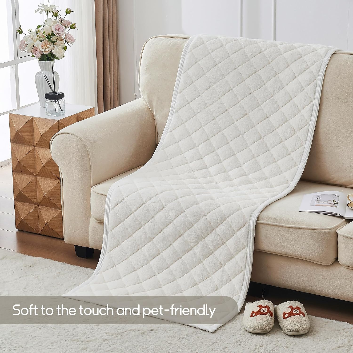 Detalle de beeweed Sofa Cushion Covers Sofa Cover, Beige Faux Mink Velvet, Washable