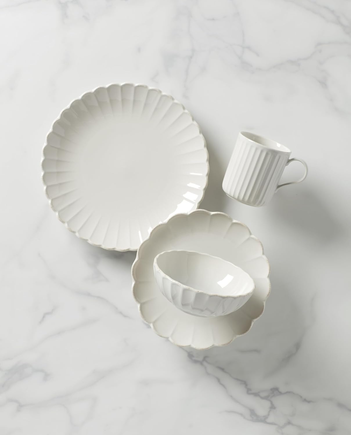 Detalle de Lenox Stoneware Dinnerware Set