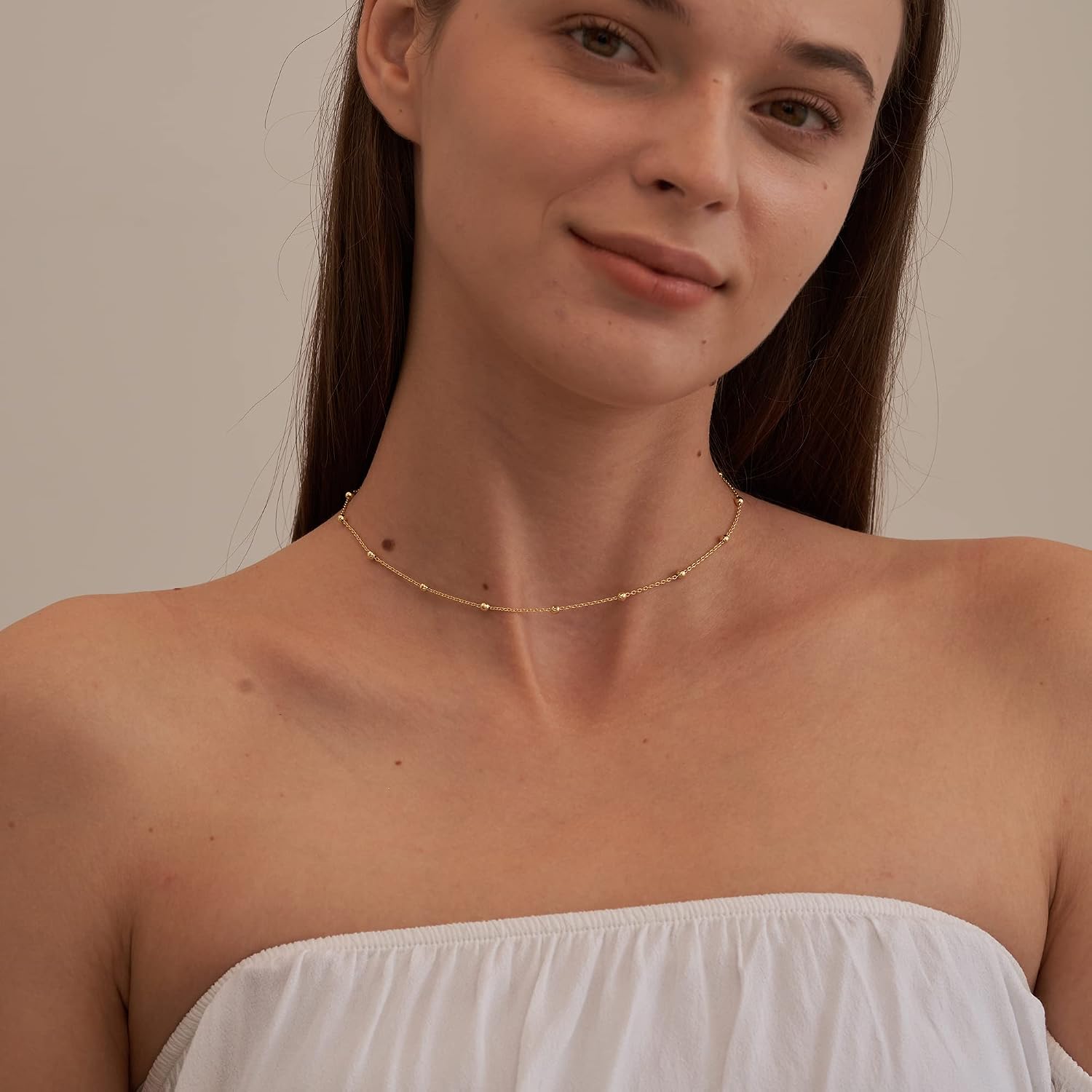 Detalle de Tewiky Gold Choker Necklace, 14K Gold-Plated
