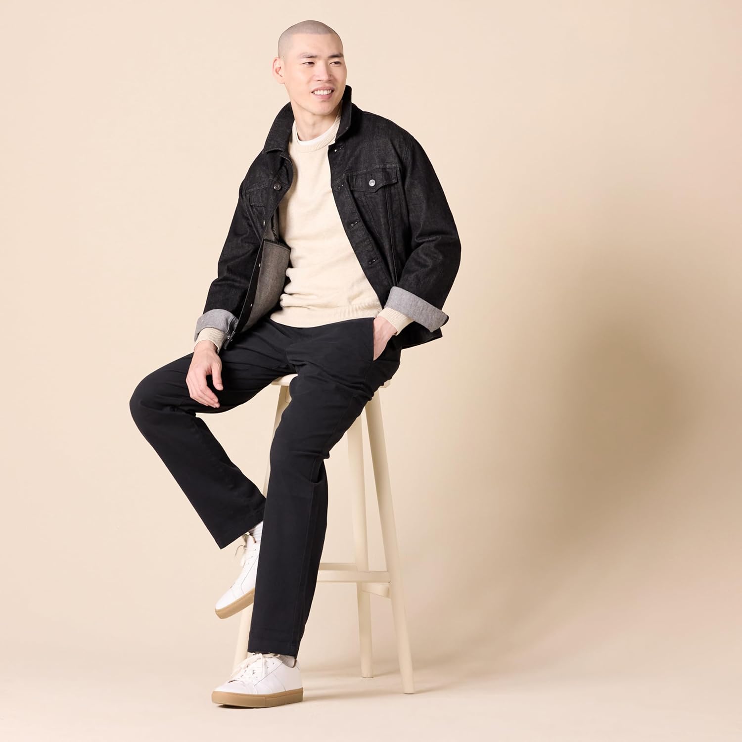 Thumbnail 4 de Amazon Essentials Men's Long-Sleeve Crewneck Jumper | 100% Cotton