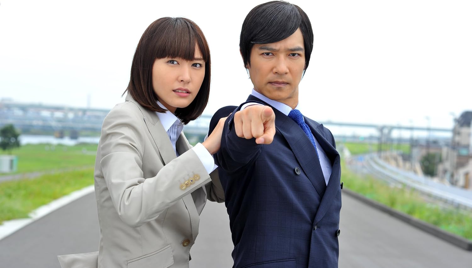 Detalle de リーガルハイ 2ndシーズン 完全版 Blu-ray BOX 全10話・未公開シーン収録、特典映像付き