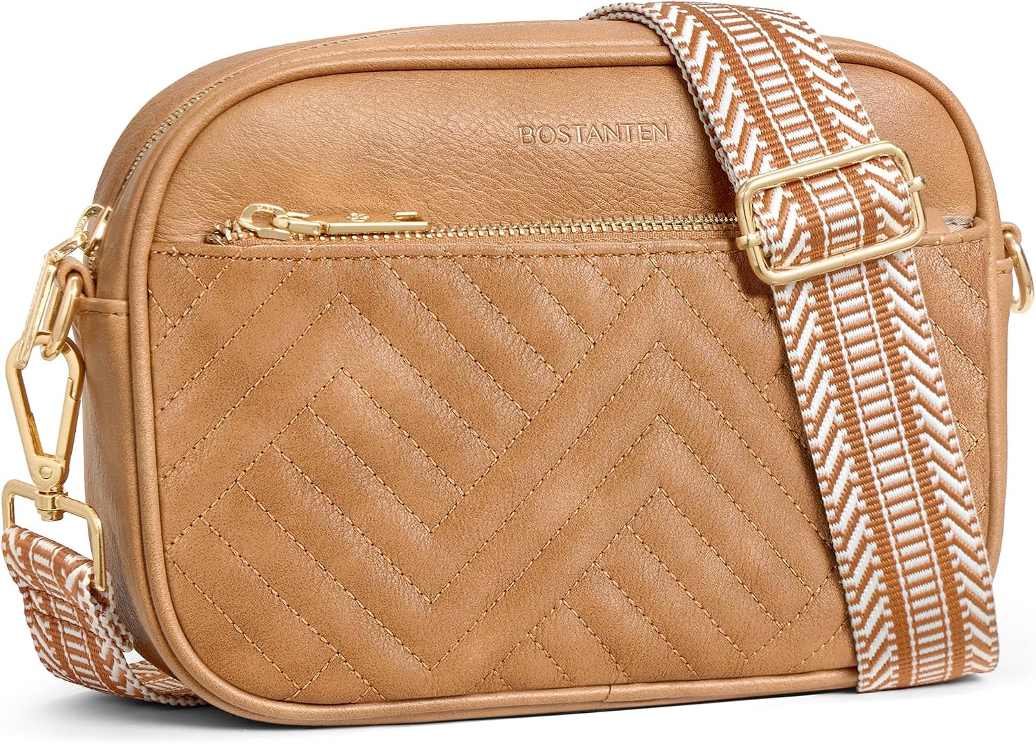 Detalle de BOSTANTEN Quilted Crossbody Bag Vegan Leather