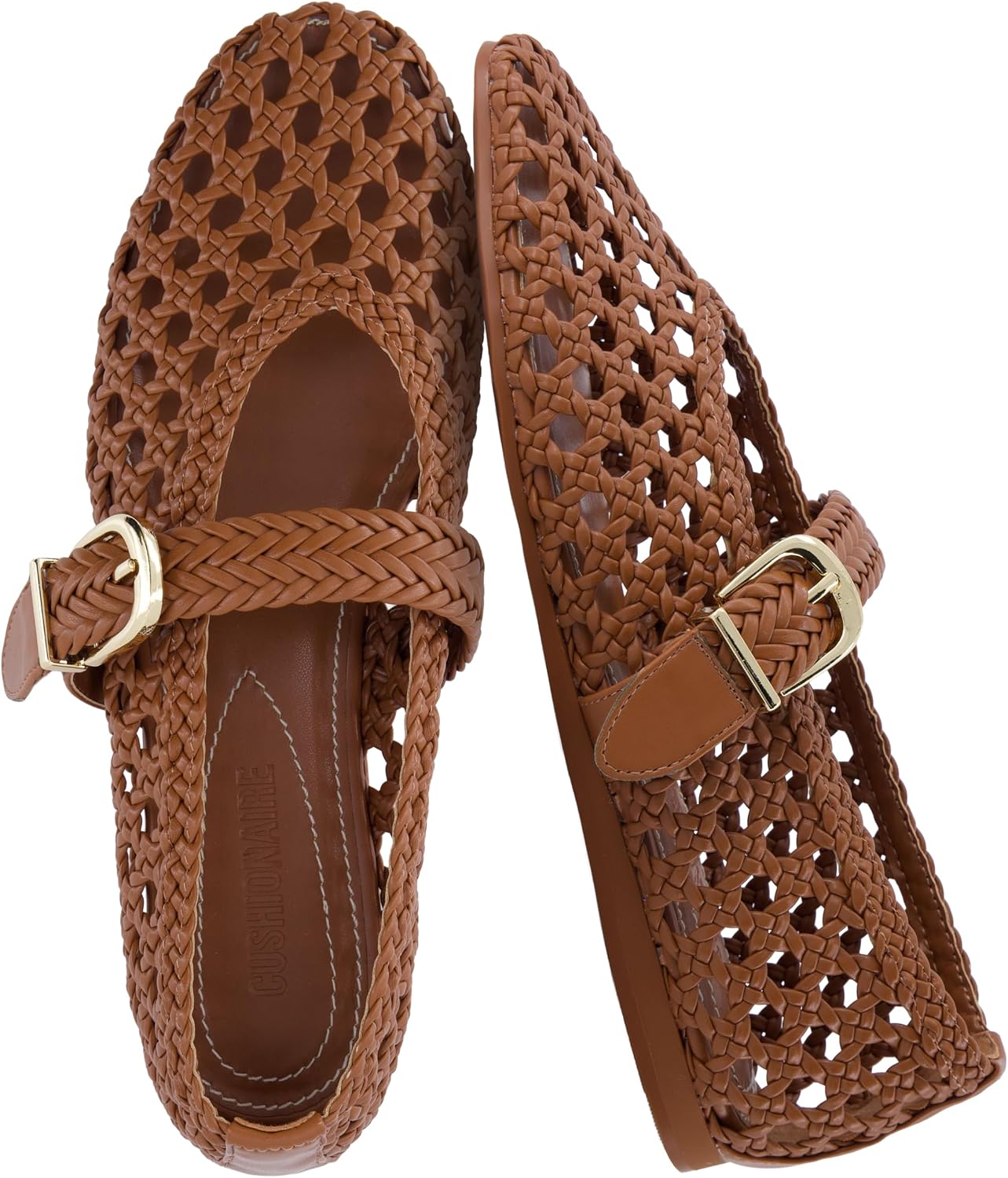 Detalle de CUSHIONAIRE Wit Woven Mary Jane Flats with Pointed Toe and Buckle Strap