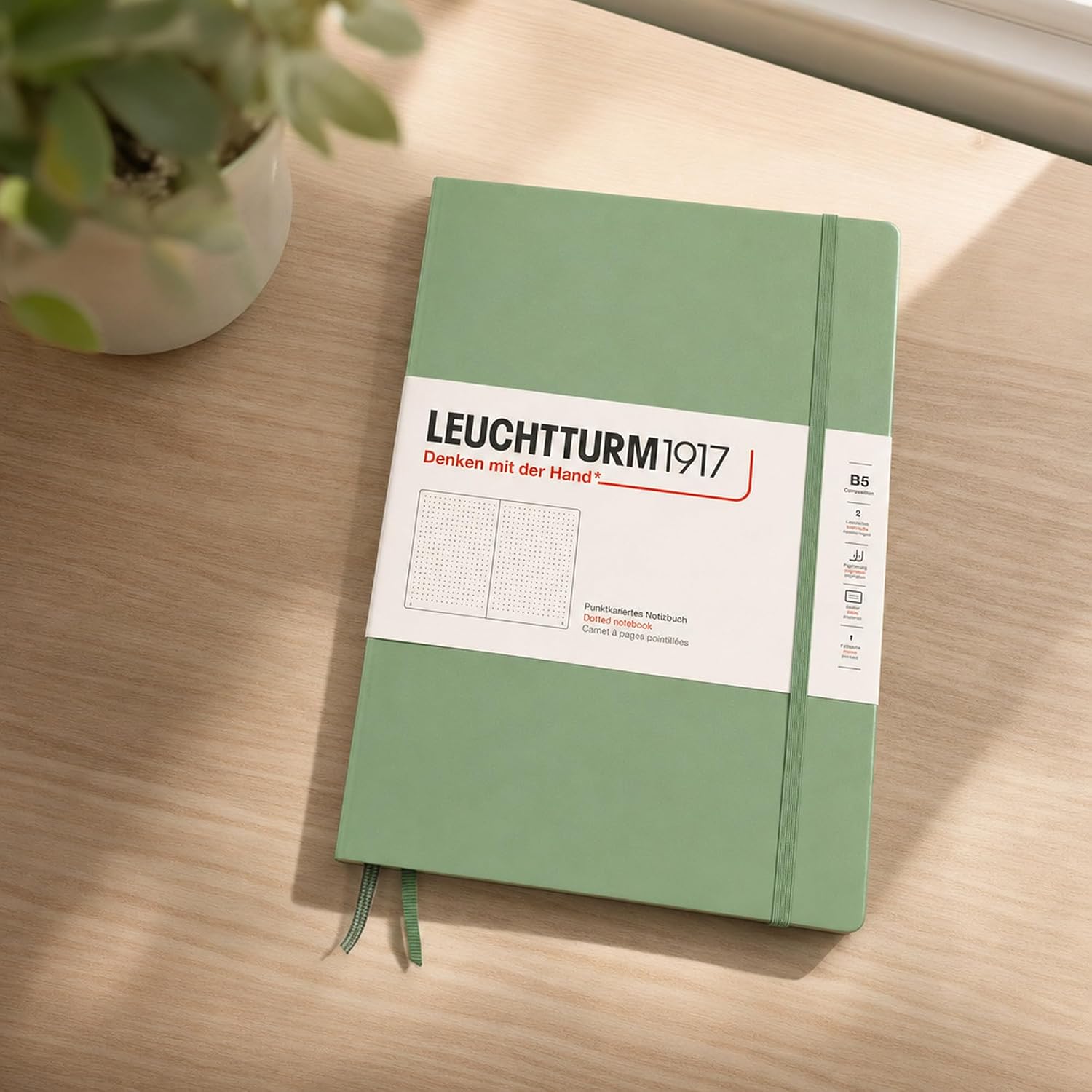 Detalle de LEUCHTTURM1917 366172 anteckningsbok B5, inbunden, prickad och salviagrön