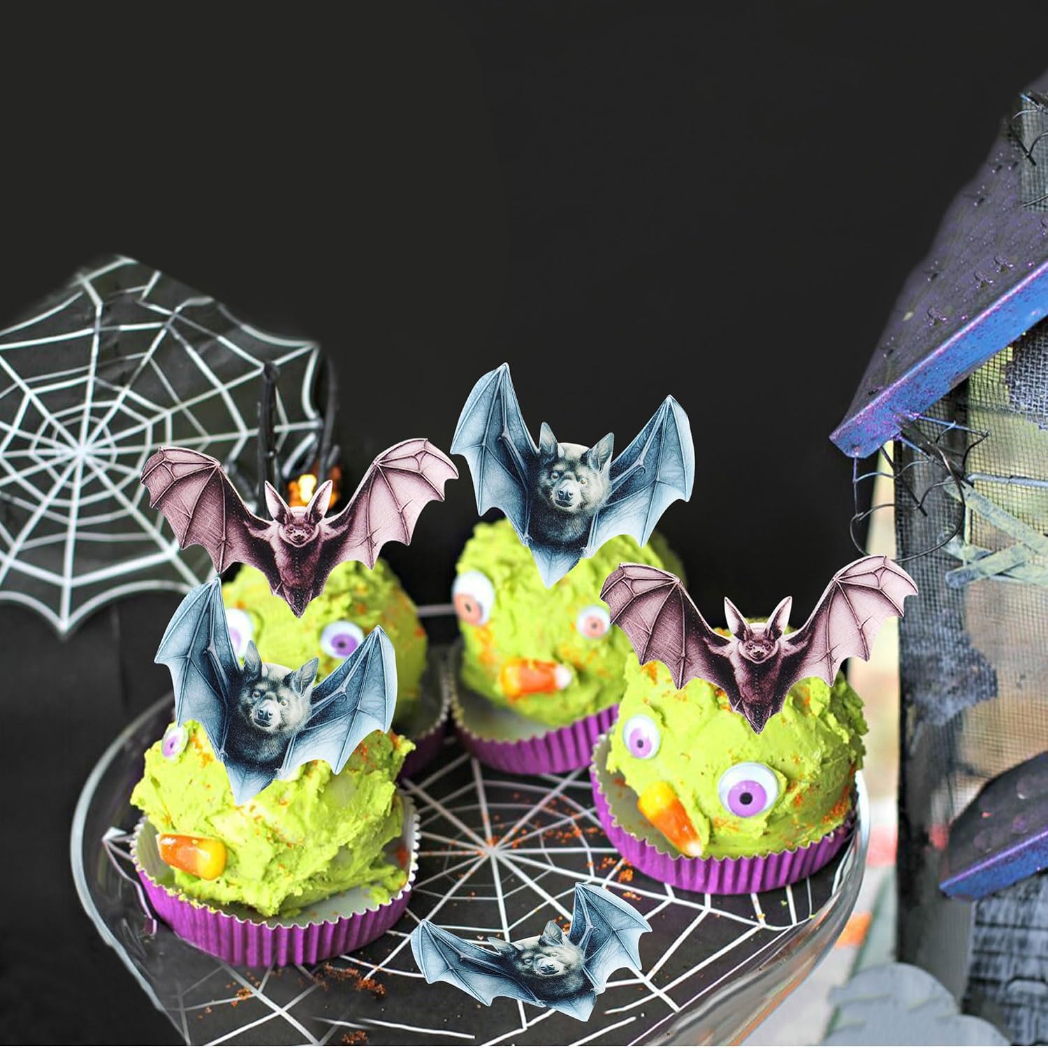 Detalle 1 de Ercadio Edible Halloween Bat Toppers, 40-Piece Purple Wafer Paper Set
