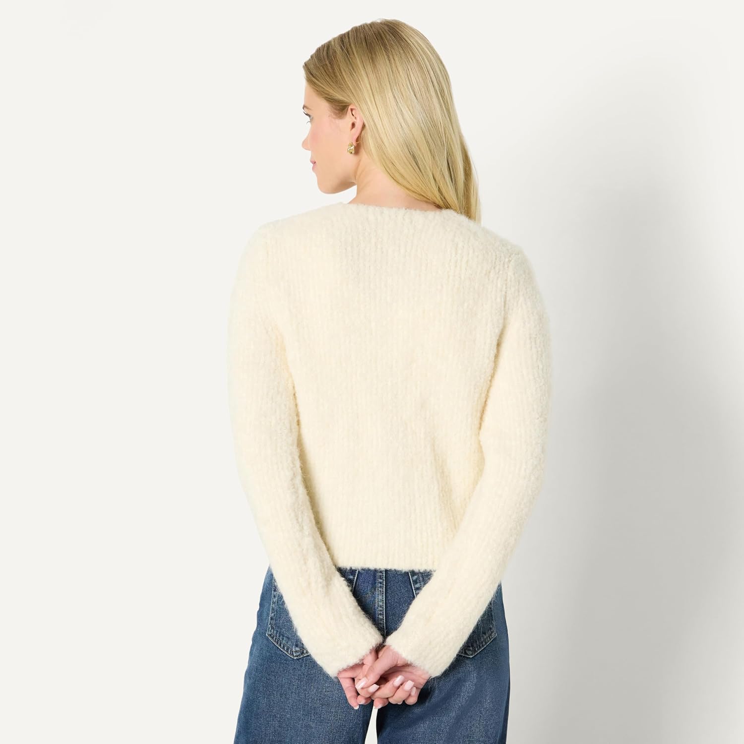 Detalle de Amazon Essentials Damen Regular-Fit Bouclé-Jacke aus Wollmischung mit Knöpfen