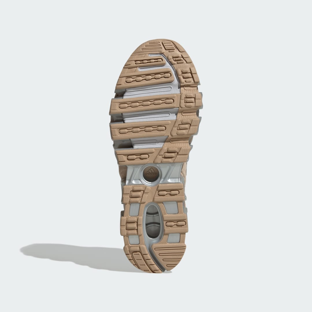 Detalle de Zapatilla Mega GhostRide de Adidas (Beige) – guía de compra