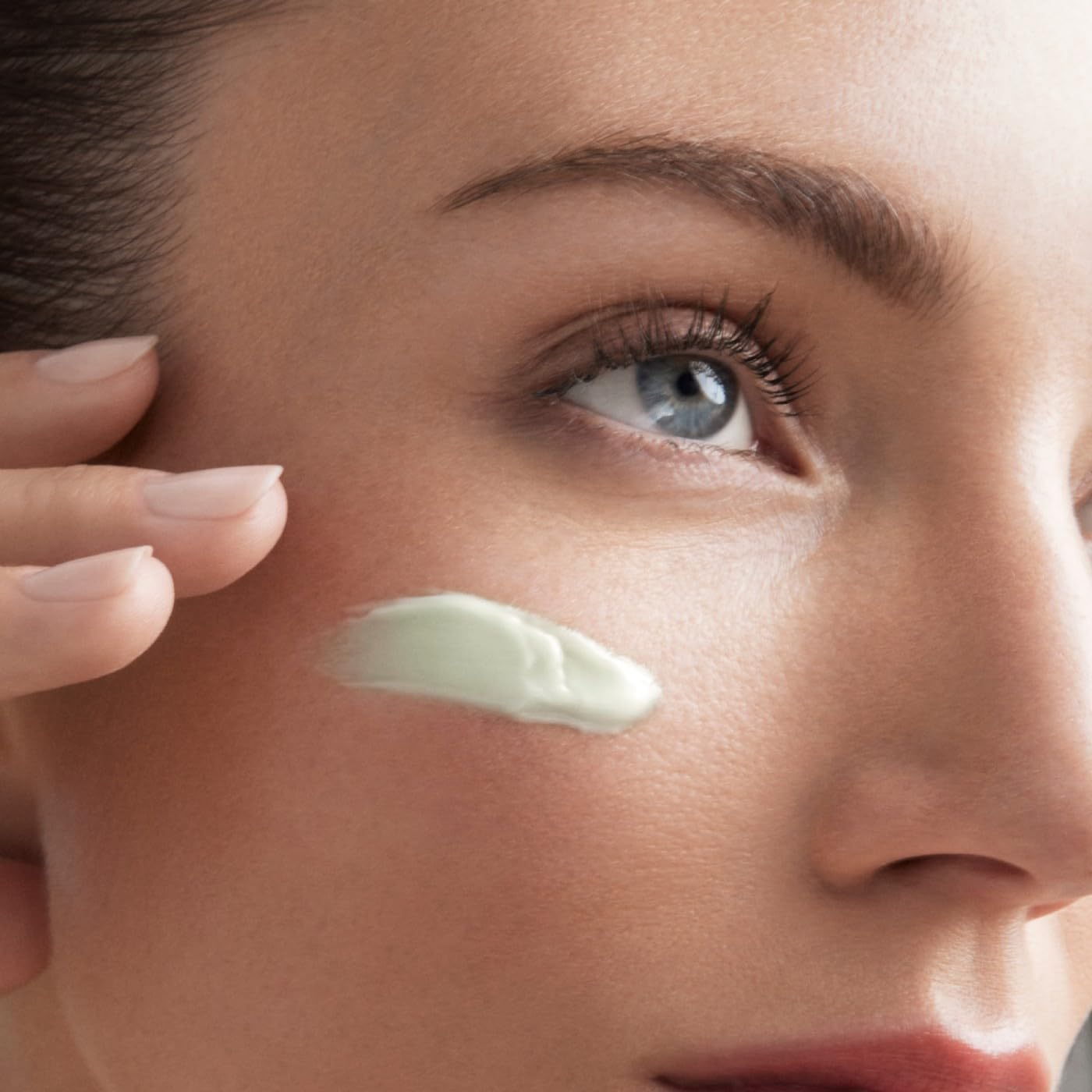 Detalle de BIOTHERM Aquasource Hyalu Plump Gel – trattamento viso in gel con acido ialuronico e plankton, 50 ml
