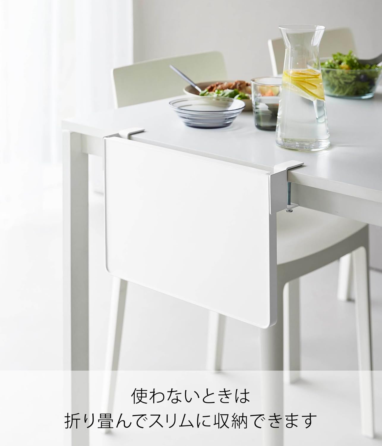 Detalle de 山崎実業 tower 10523 テーブル横折り畳み棚 ホワイト クランプ式・耐荷重3kg