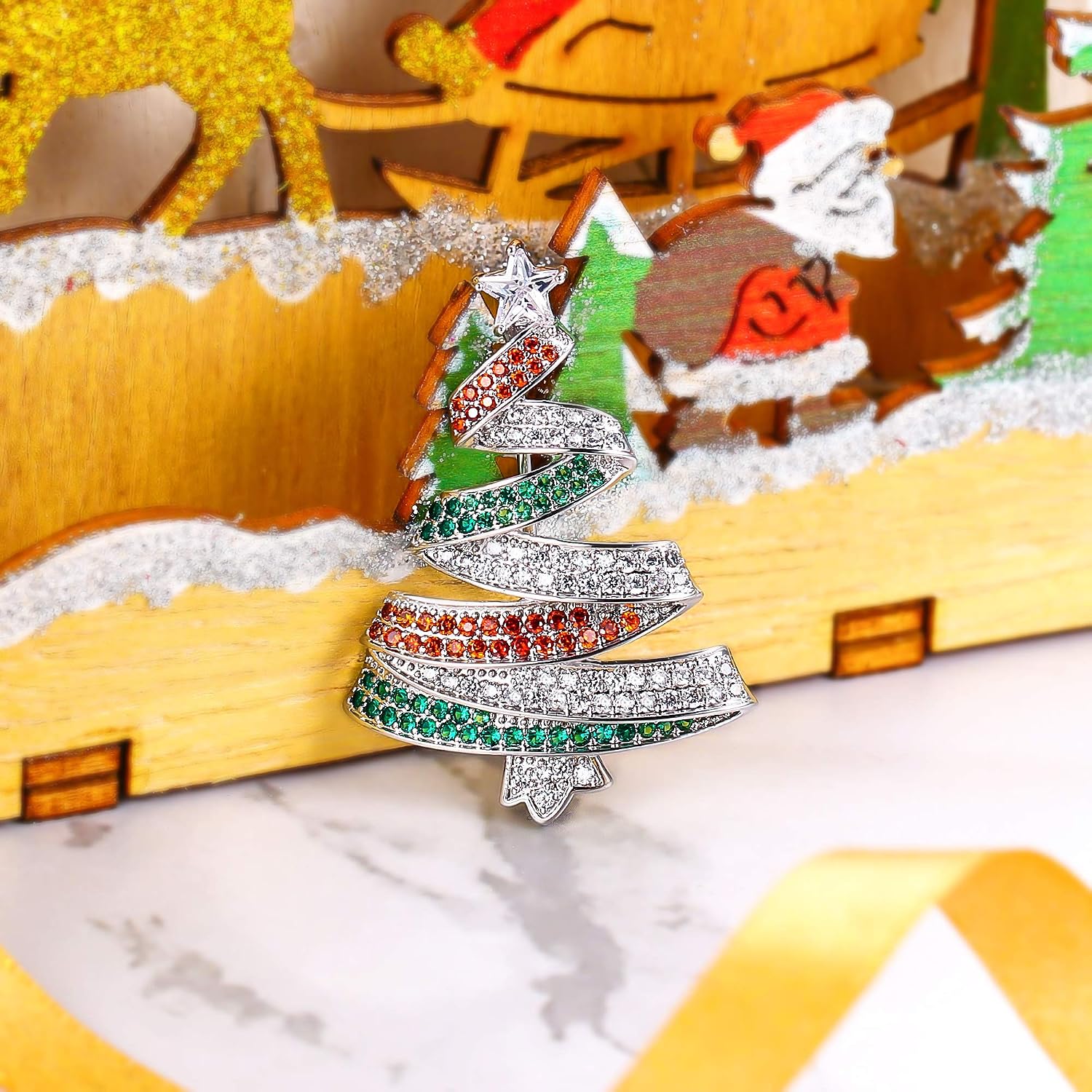 Thumbnail 1 de Clearine Spilla Albero di Natale in Crystal: Vintage Inspired, linea Festiva