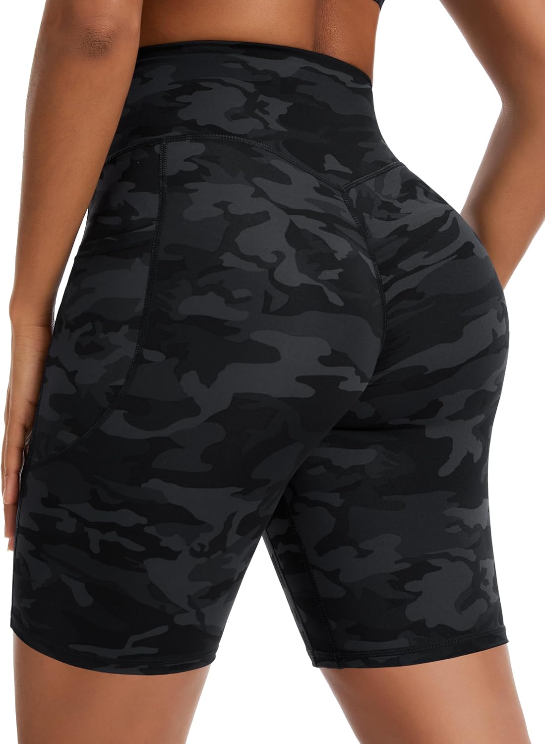 Detalle de THE GYM PEOPLE Women's 8" Seamless High-Waisted Yoga Shorts with Pockets