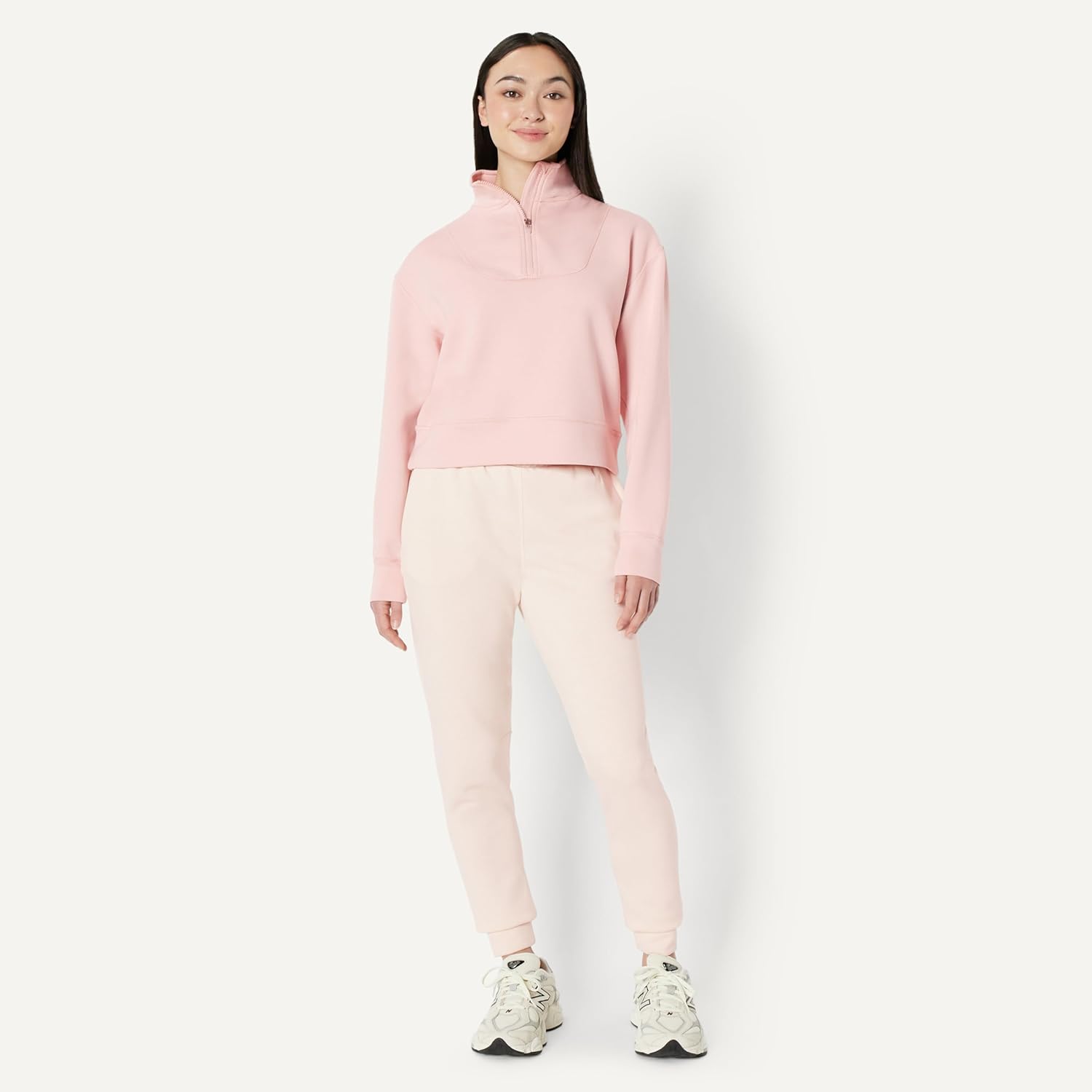 Thumbnail 4 de Amazon Essentials Women’s Half-Zip Sport Pullover Hoodie (Oversized Fit)