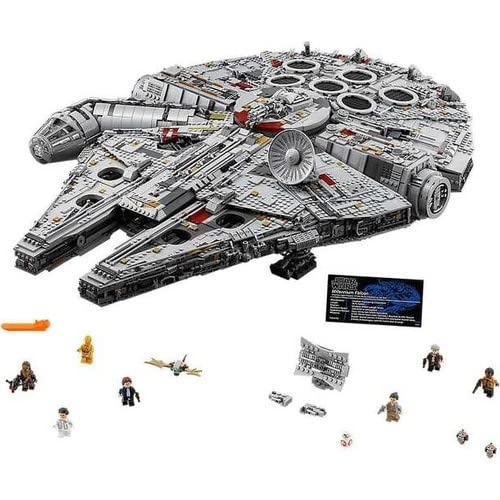 Thumbnail 3 de LEGO Star Wars Millennium Falcon UCS Set (75192) — A detailed display model for adults