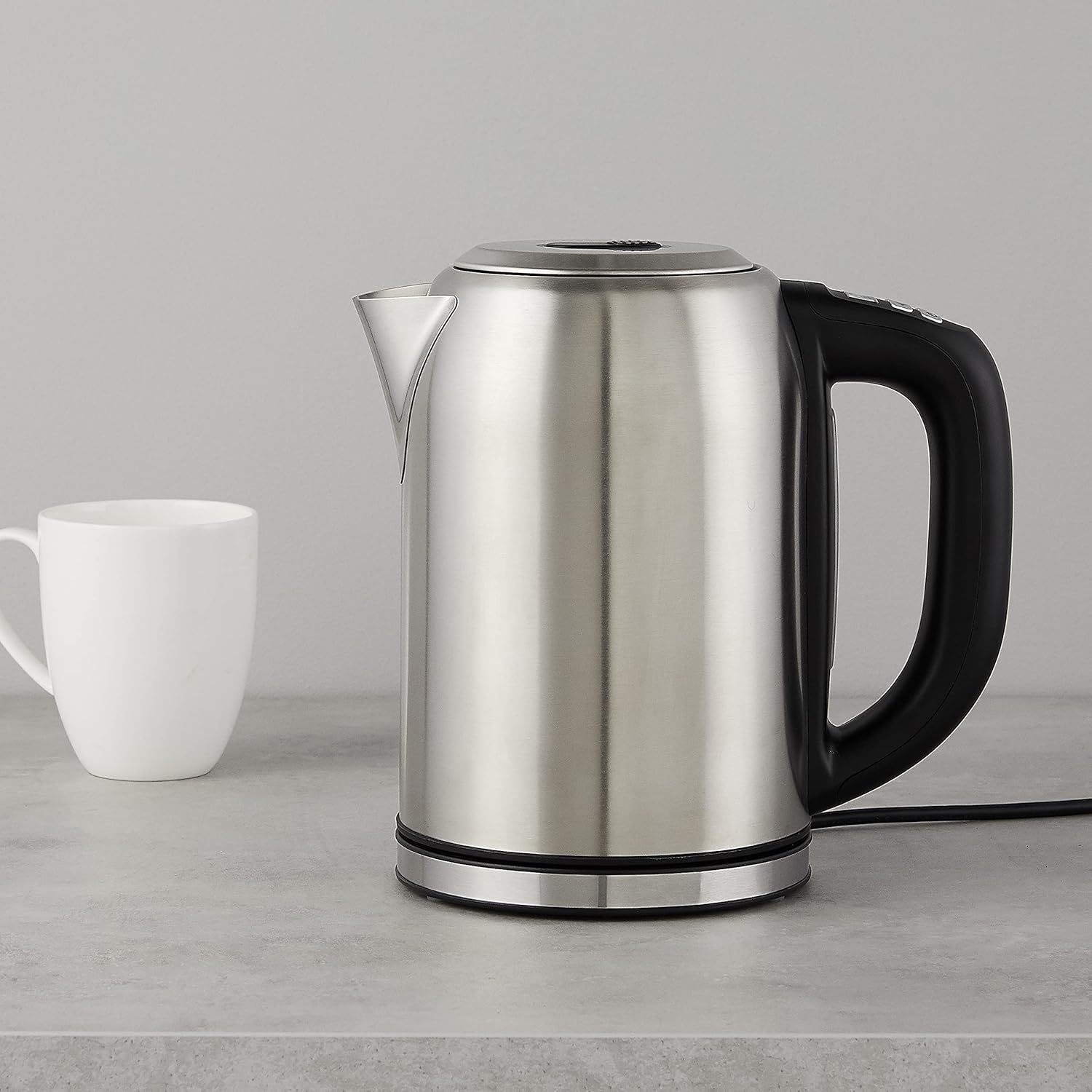 Thumbnail 6 de Amazon Basics Stainless Steel Kettle with Digital Display (1.7 L) with Strix Controller