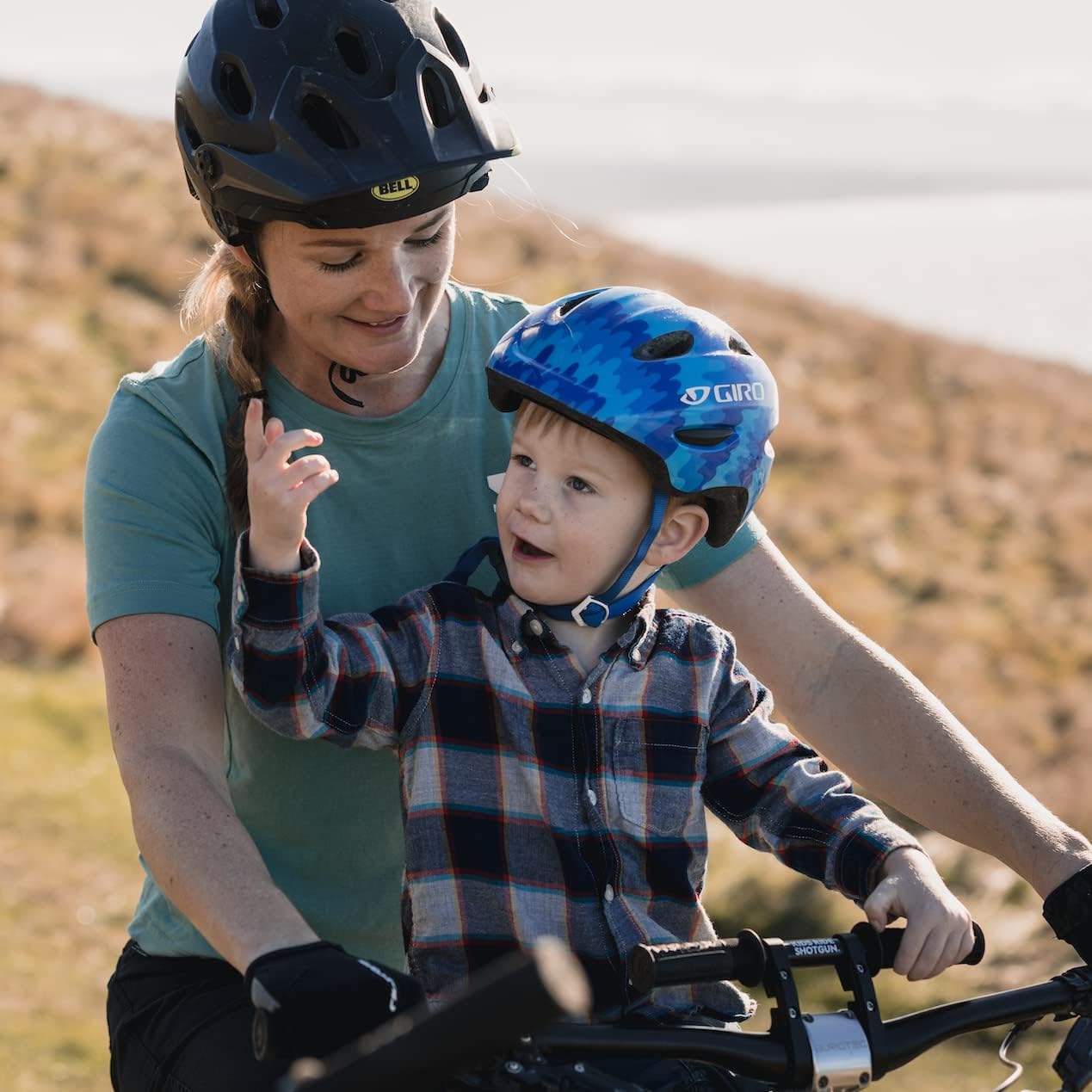 Detalle 2 de Kids Ride Shotgun – Guidons 2.0, compatible VTT adultes et sangle sécurité pour enfants