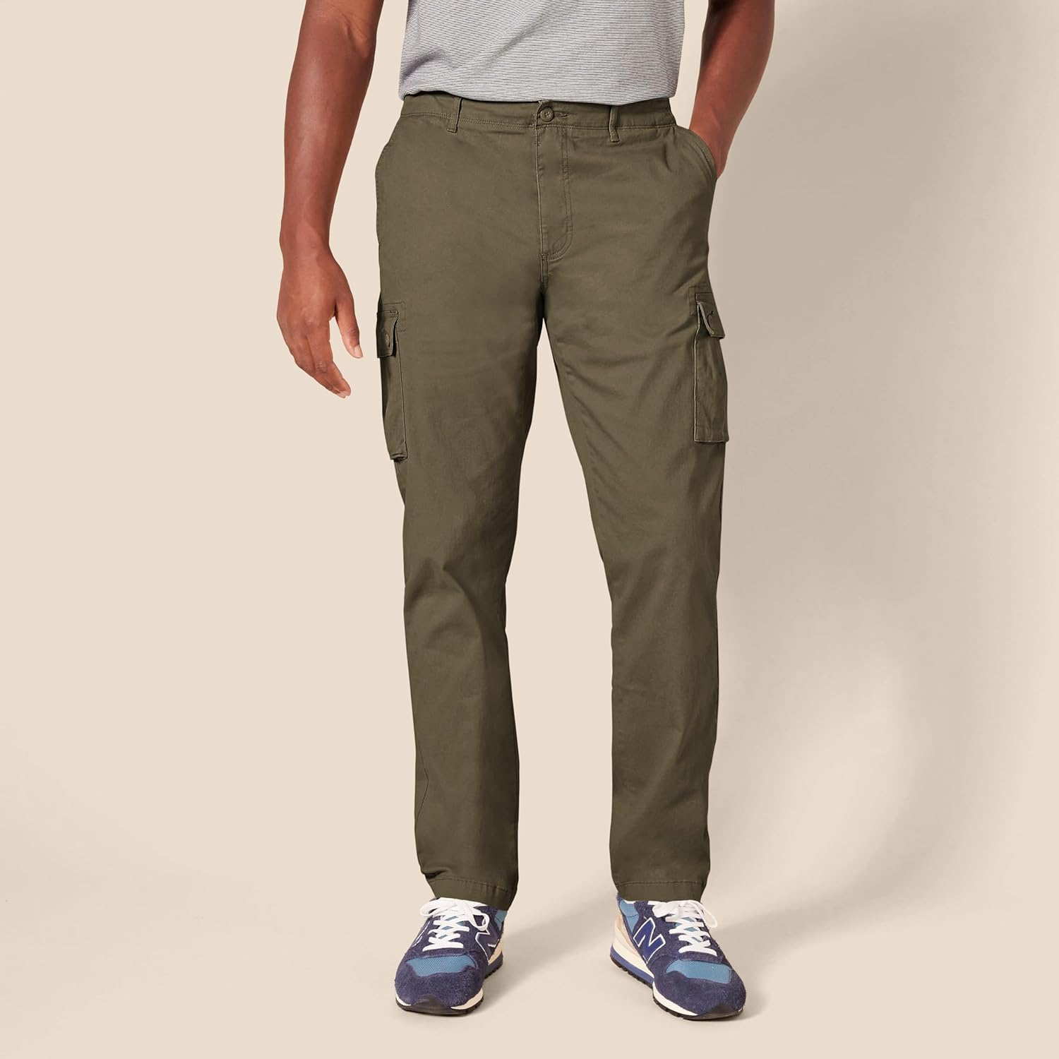 Thumbnail 4 de Amazon Essentials Herren schmal geschnittene Stretch-Cargohose (Big & Tall verfügbar)
