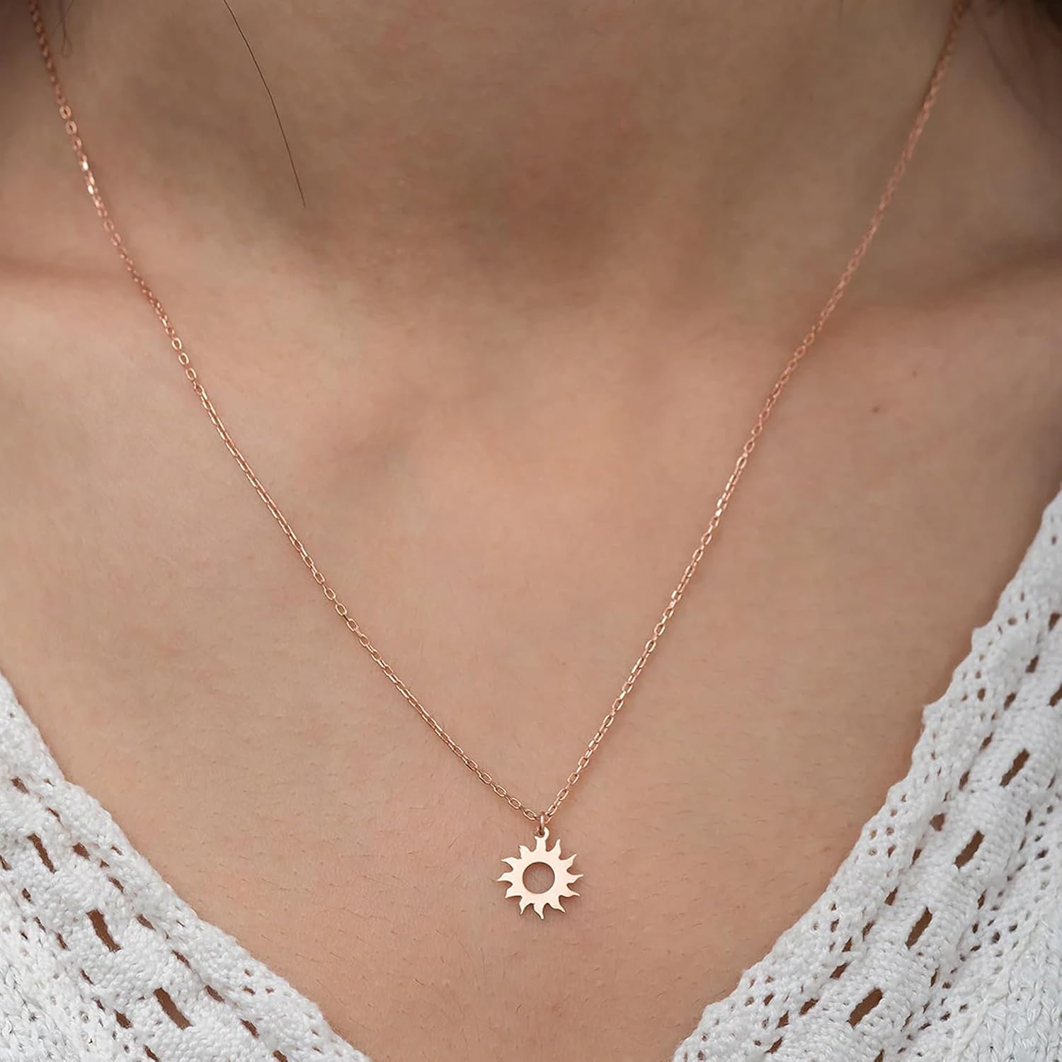 Detalle de TINGN Collana a forma di cuore in oro bianco 14K per donna e ragazza