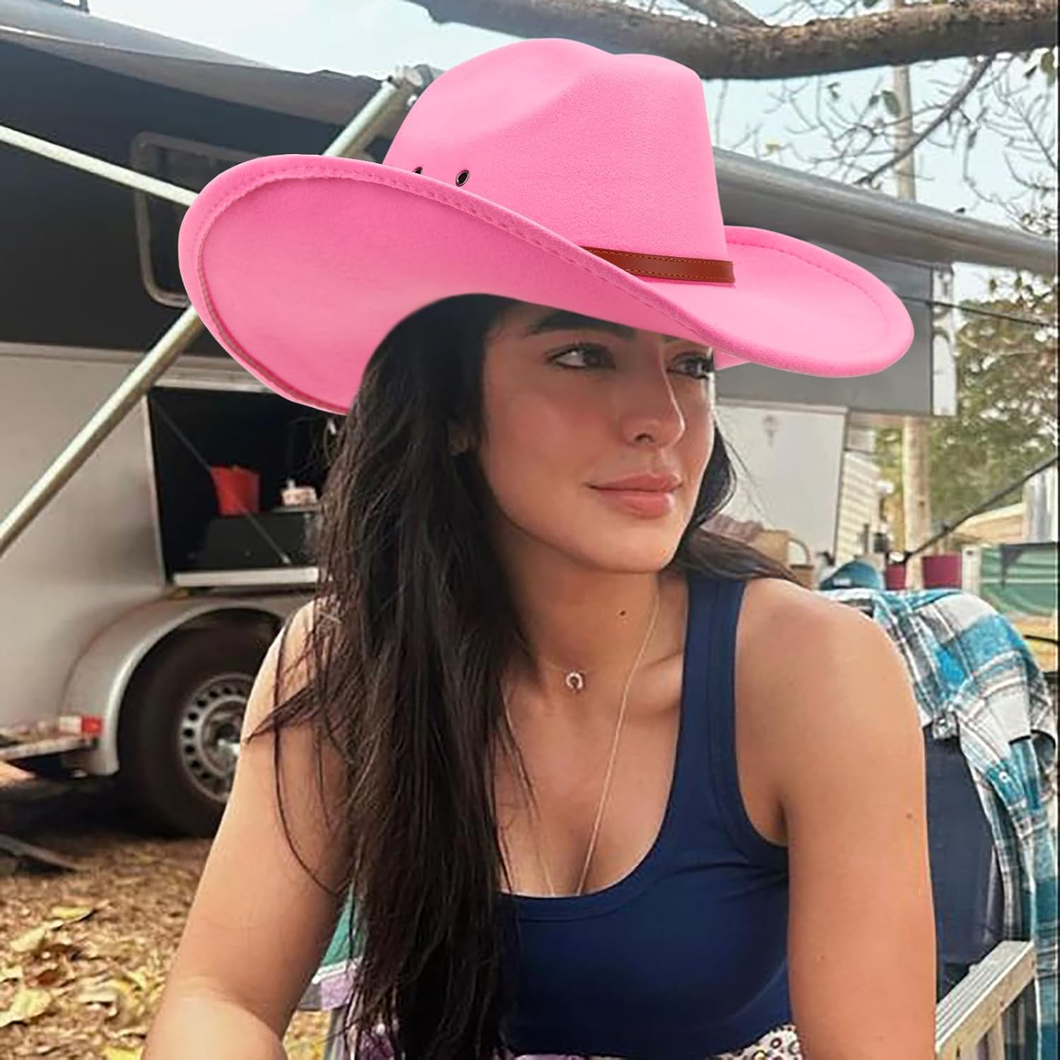 Thumbnail 4 de DRESHOW Cowboyhut für Damen & Herren – Western Fedora aus Filz mit breiter Krempe und Schnallengürtel (unisex)