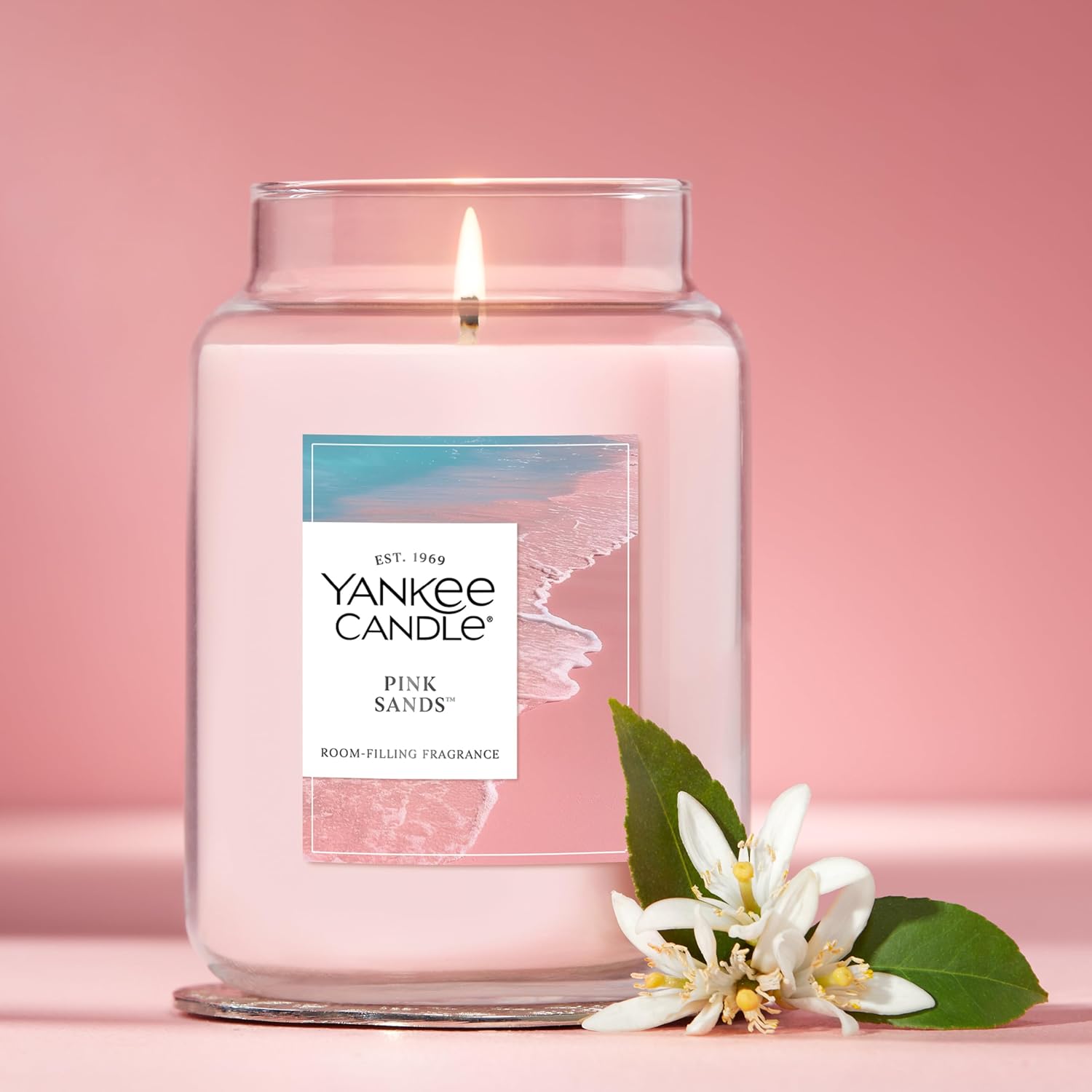 Detalle 2 de Yankee Candle Pink Sands 150h scented candle 🕯