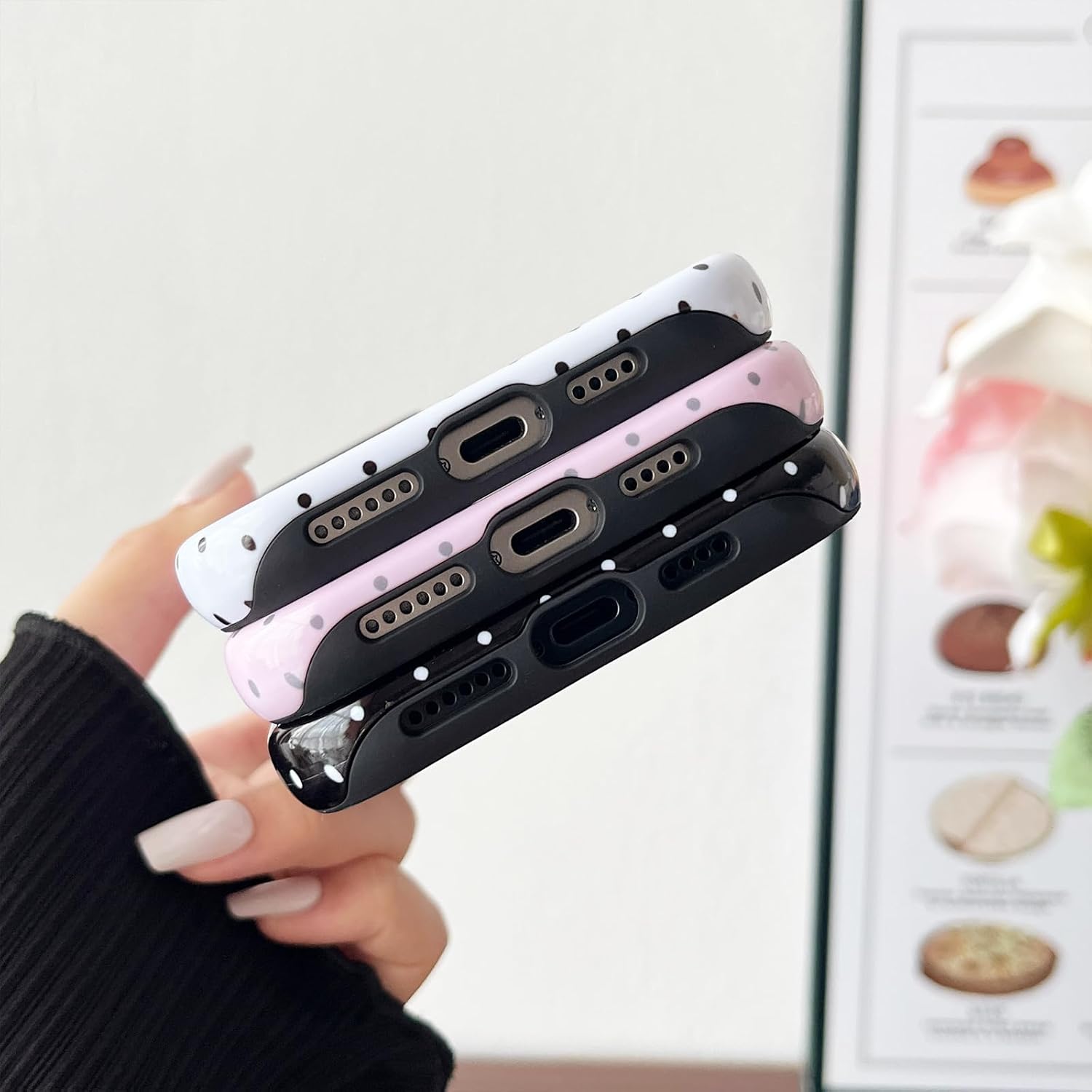 Detalle 2 de iPhone 16 Pro case Polka dot shockproof