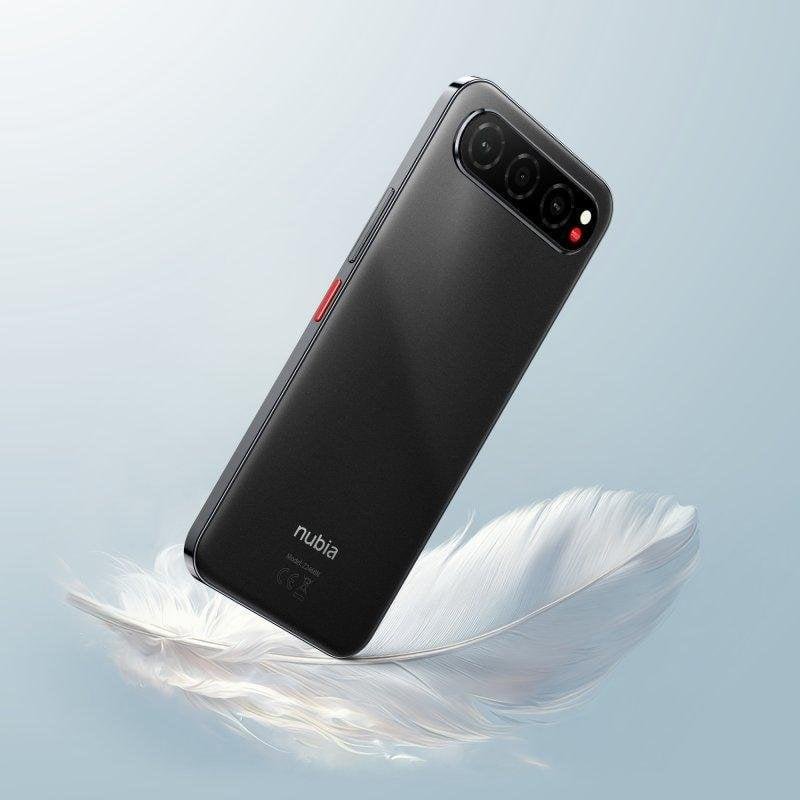 Detalle de ZTE Nubia Air 5G 8GB/256GB, 6.78" AMOLED, IP68/IP69K, Negro