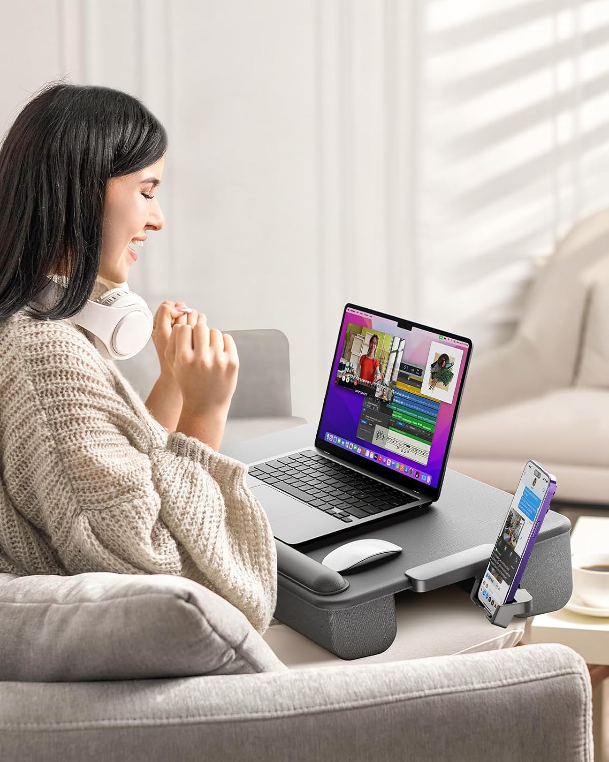 Thumbnail 6 de SAIJI Lap Desk Anti-Slip Leather Laptop Tray with Drawer, Soft Wrist Rest (54 x 33cm, fits up to 17")