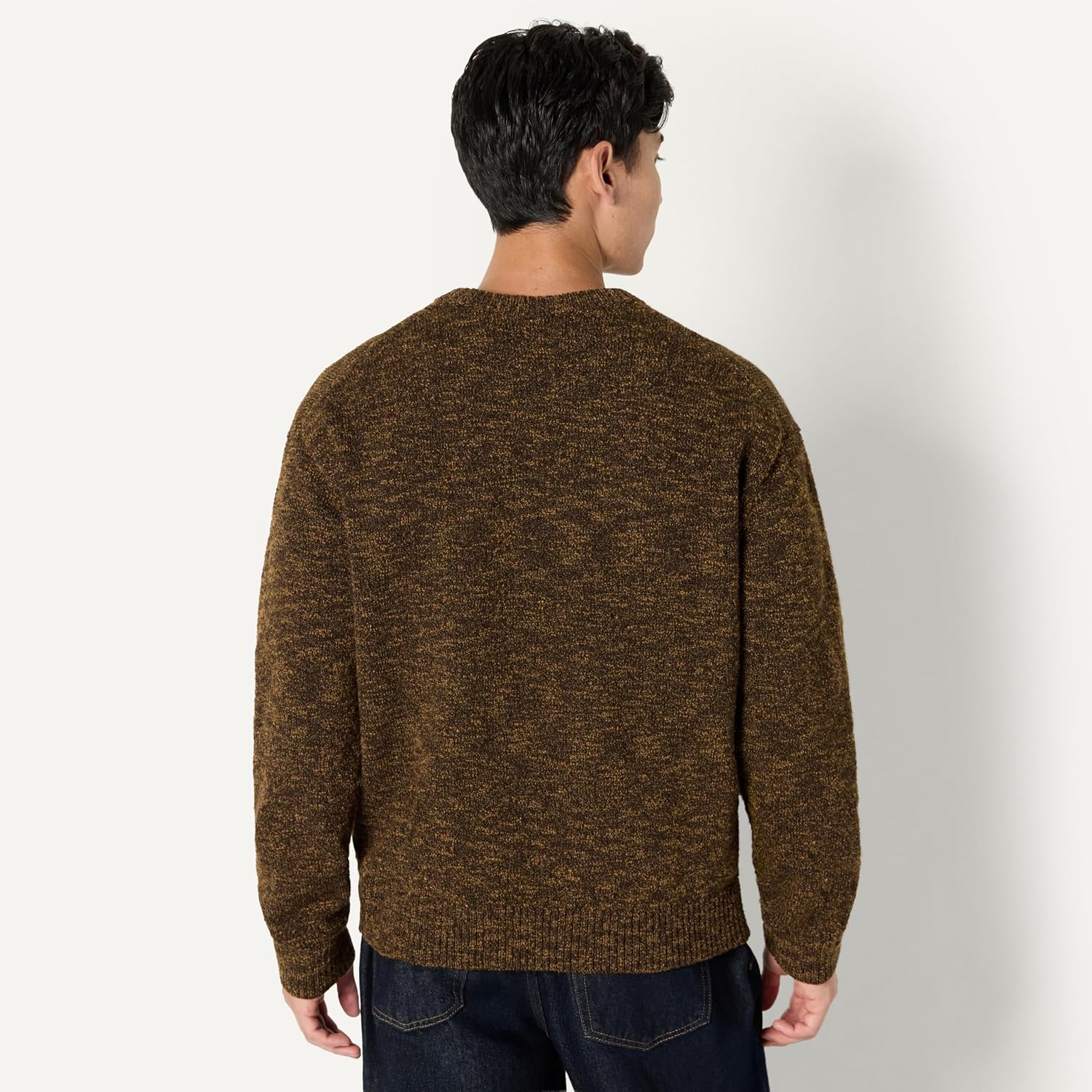Detalle 2 de Amazon Essentials Relaxed-Fit Heavyweight Jumper