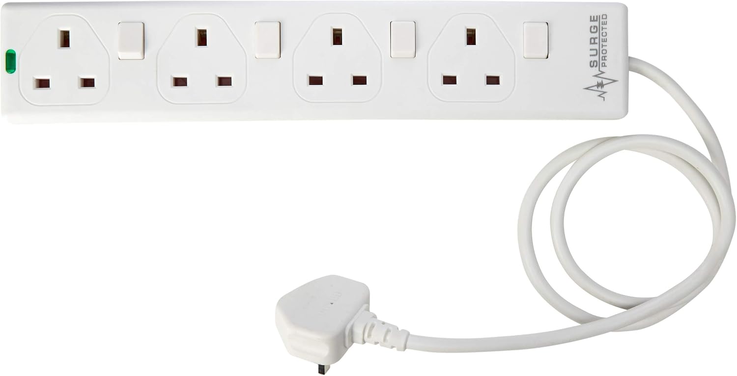 Detalle 2 de Pro Elec PL15331PL 3m Switched Surge Protected Extension Lead – White